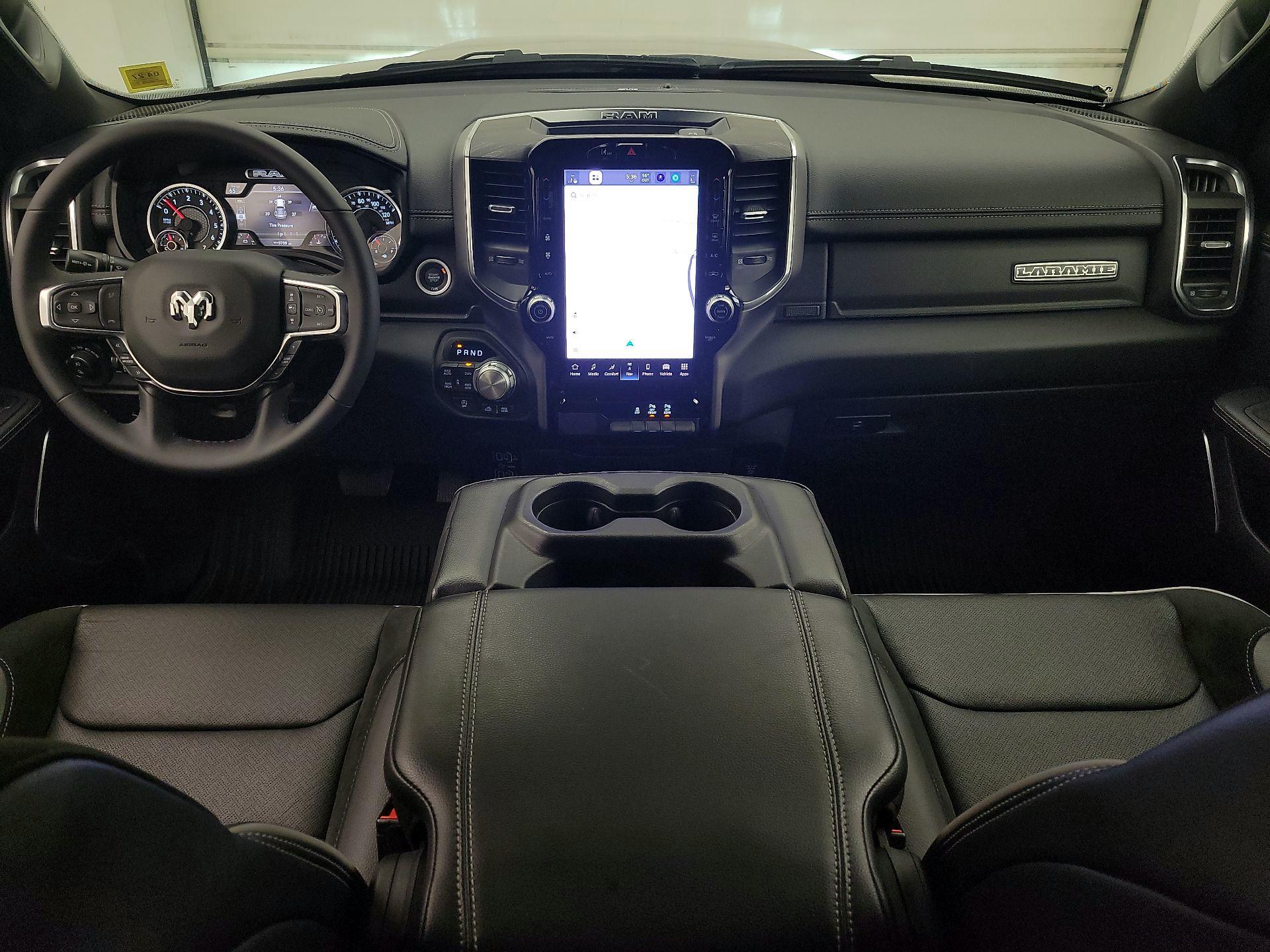 Thumbnail: 2025 RAM 1500 - 9