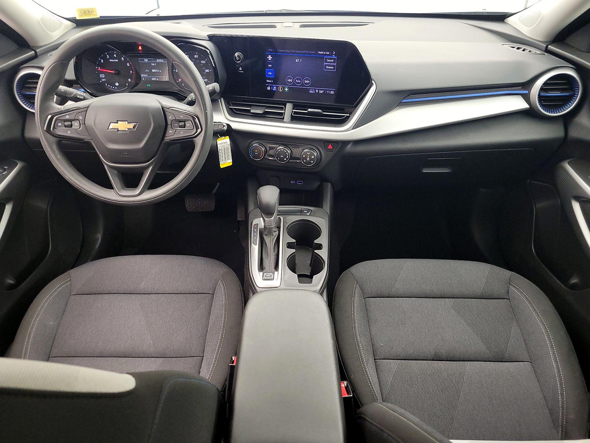 Thumbnail: 2024 Chevrolet Trax - 9