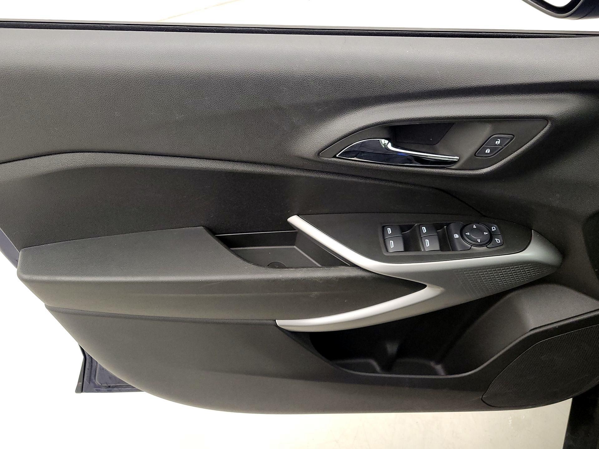 Thumbnail: 2024 Chevrolet Trax - 12