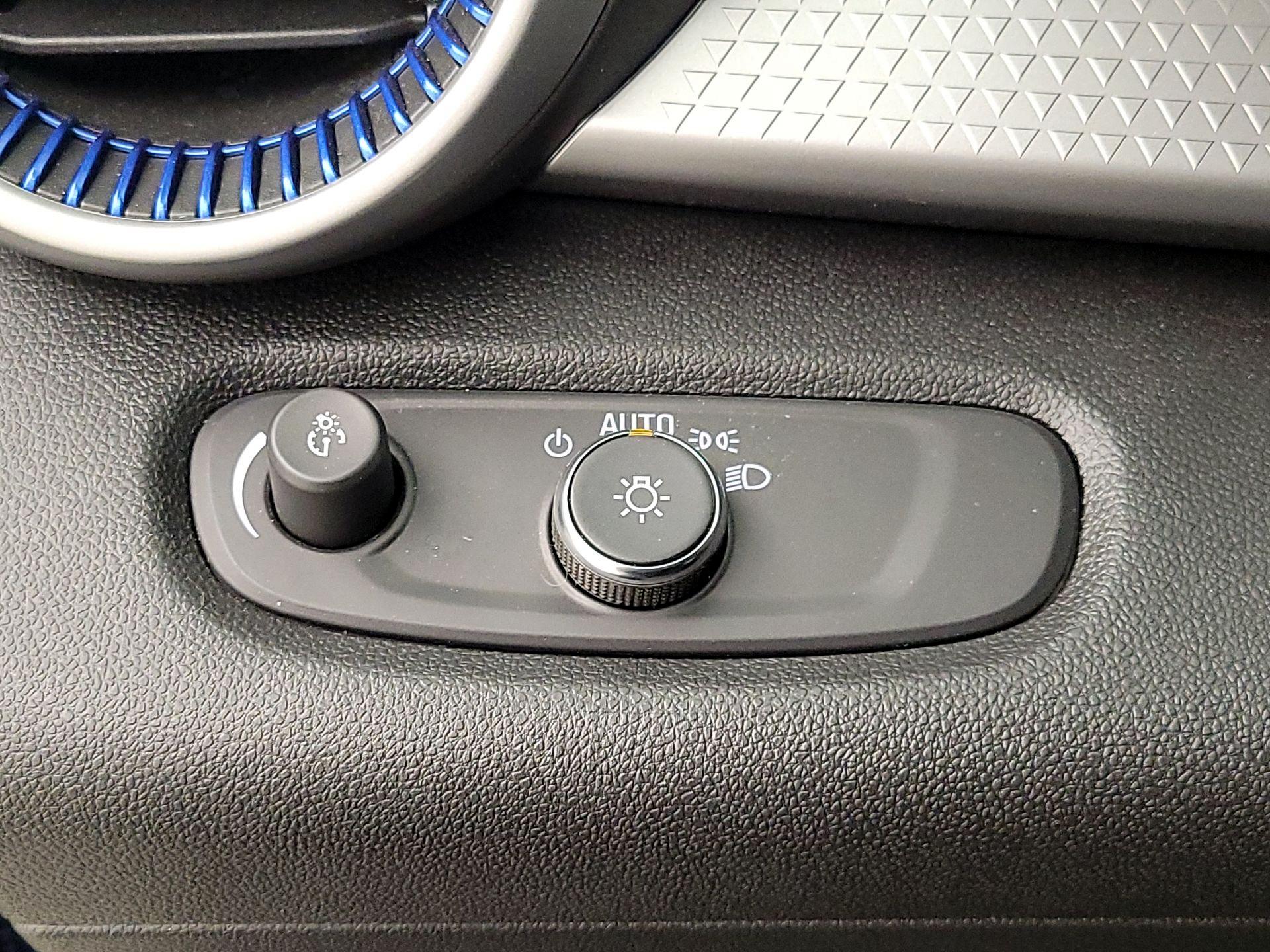 Thumbnail: 2024 Chevrolet Trax - 13