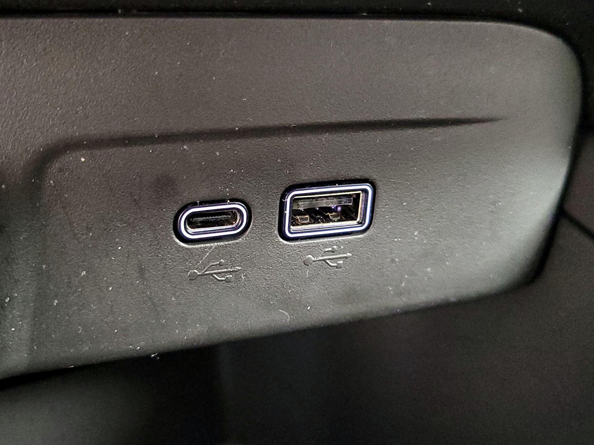 Thumbnail: 2024 Chevrolet Trax - 18