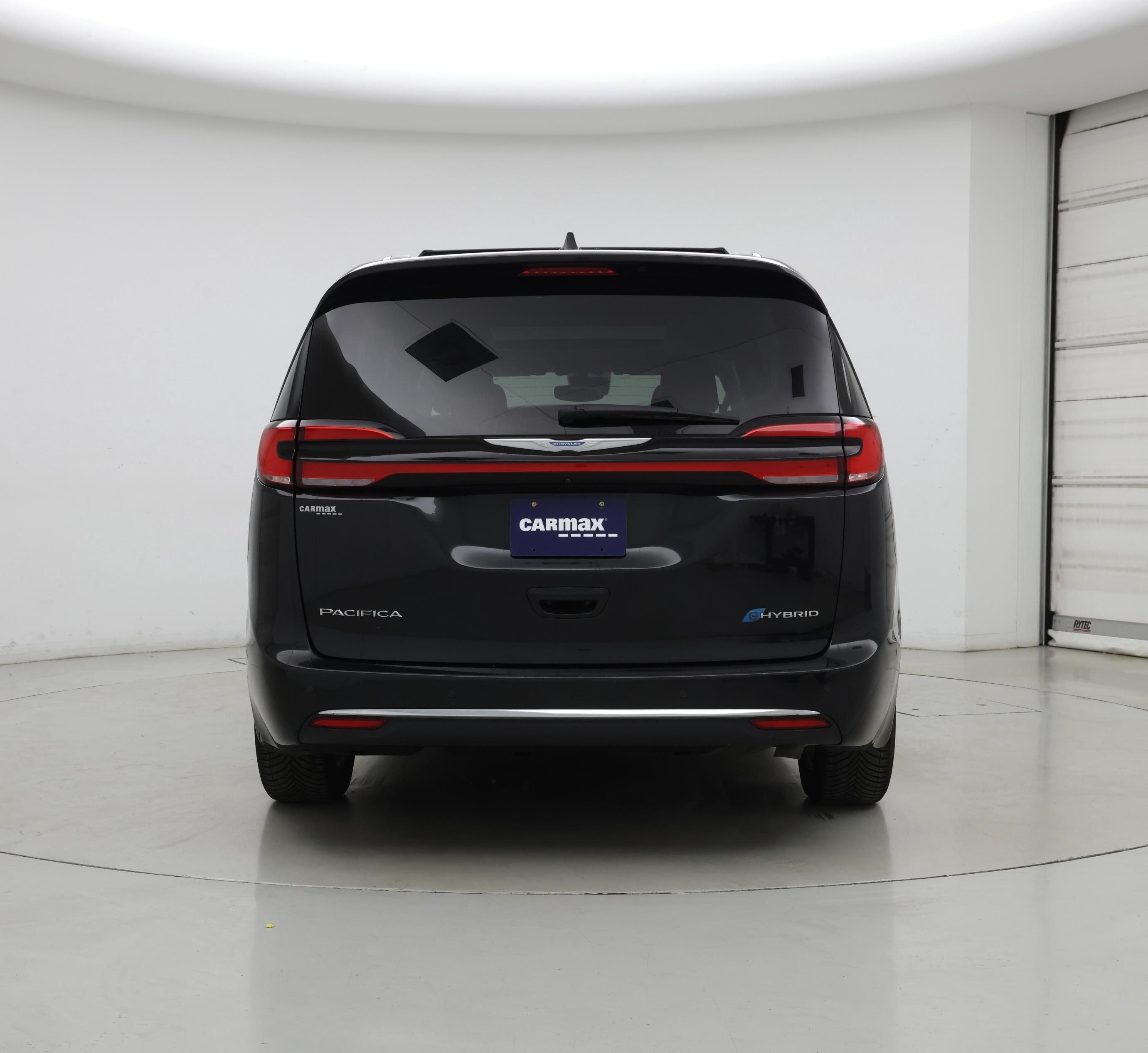 Thumbnail: 2021 Chrysler Pacifica - 6