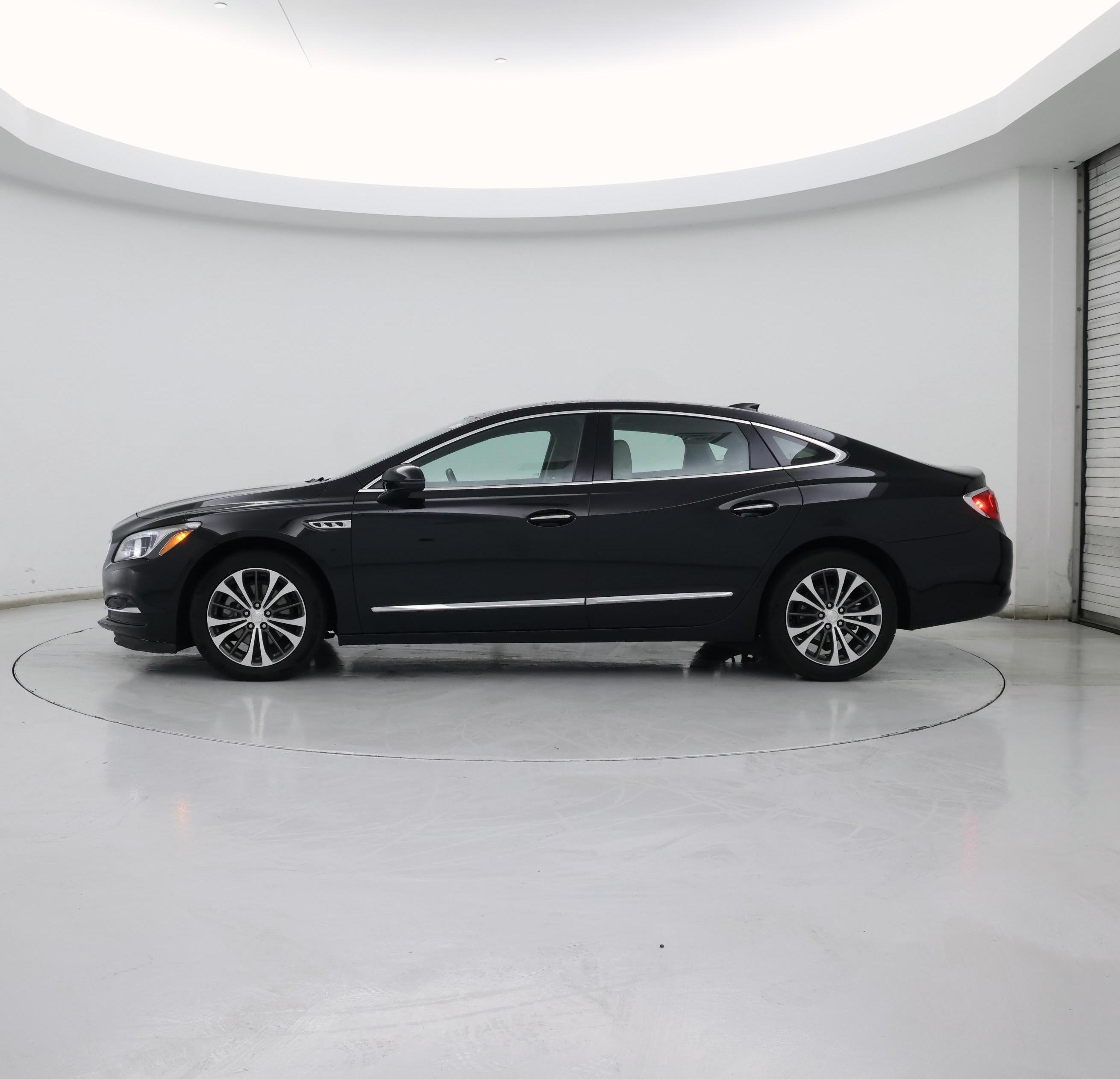 Thumbnail: 2017 Buick LaCrosse - 3
