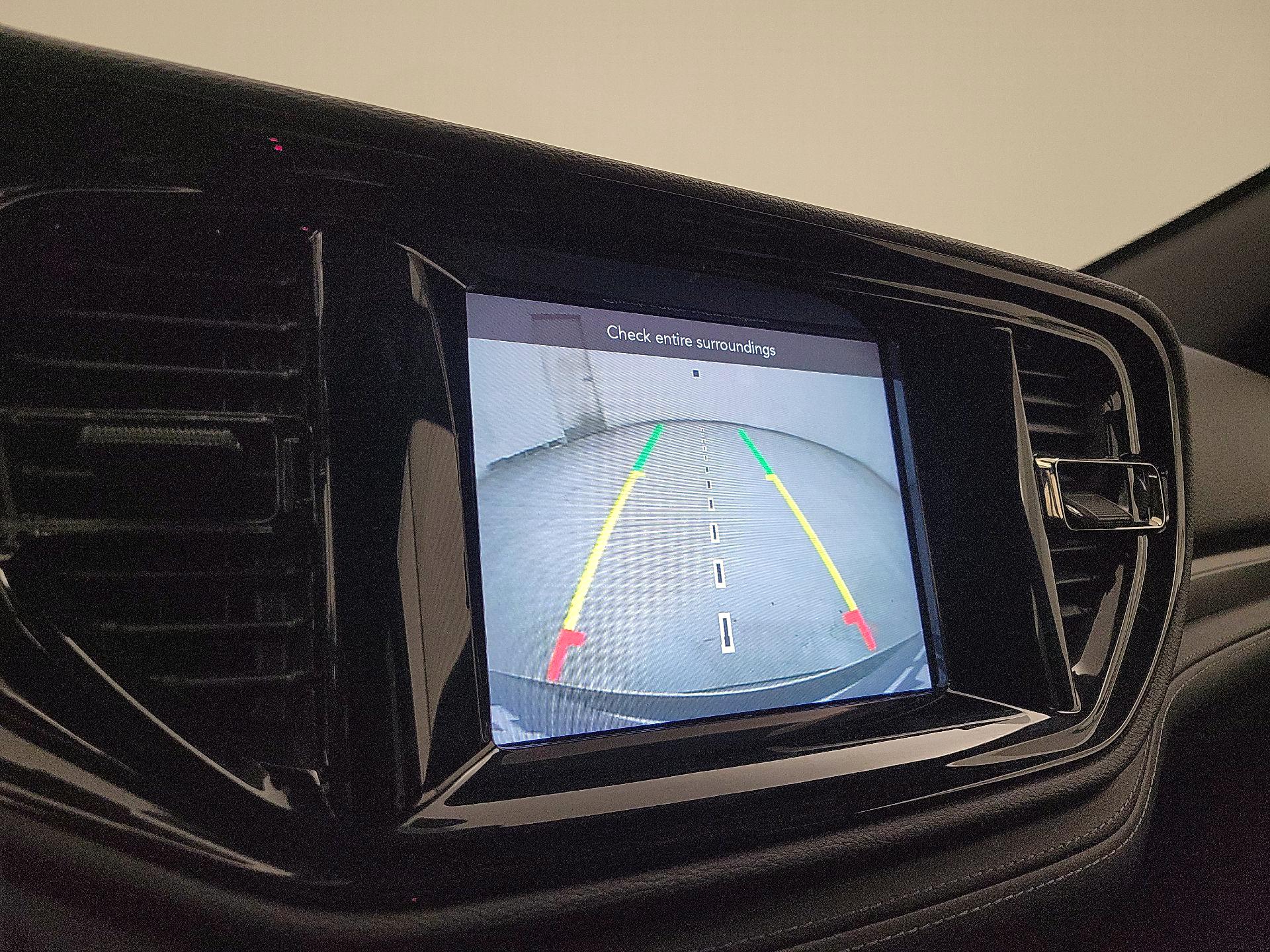 Thumbnail: 2022 Dodge Durango - 14