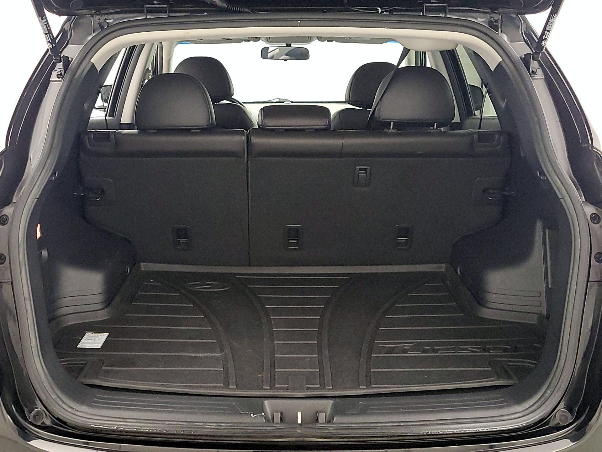 Thumbnail: 2015 Hyundai Tucson - 20