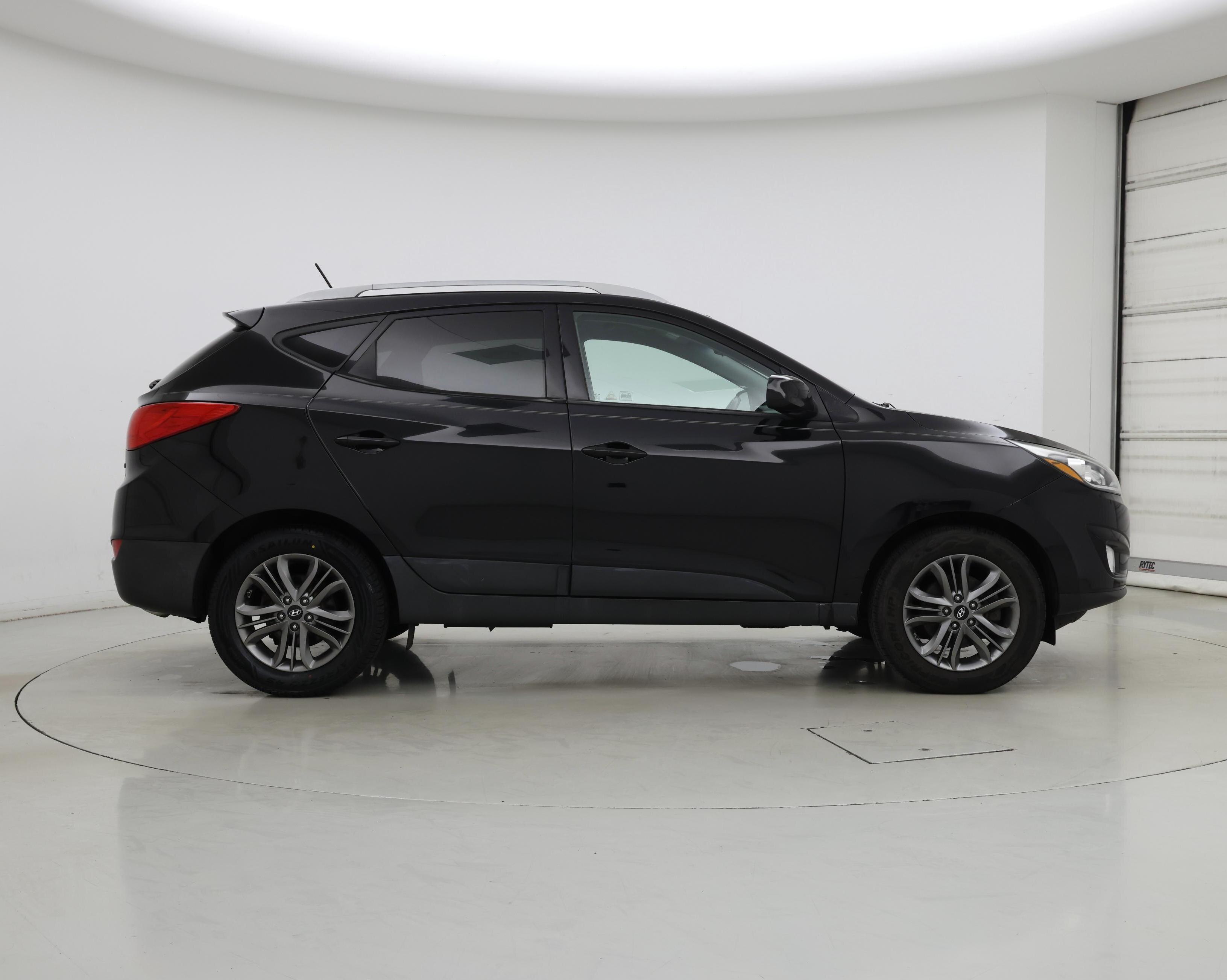 Thumbnail: 2015 Hyundai Tucson - 7