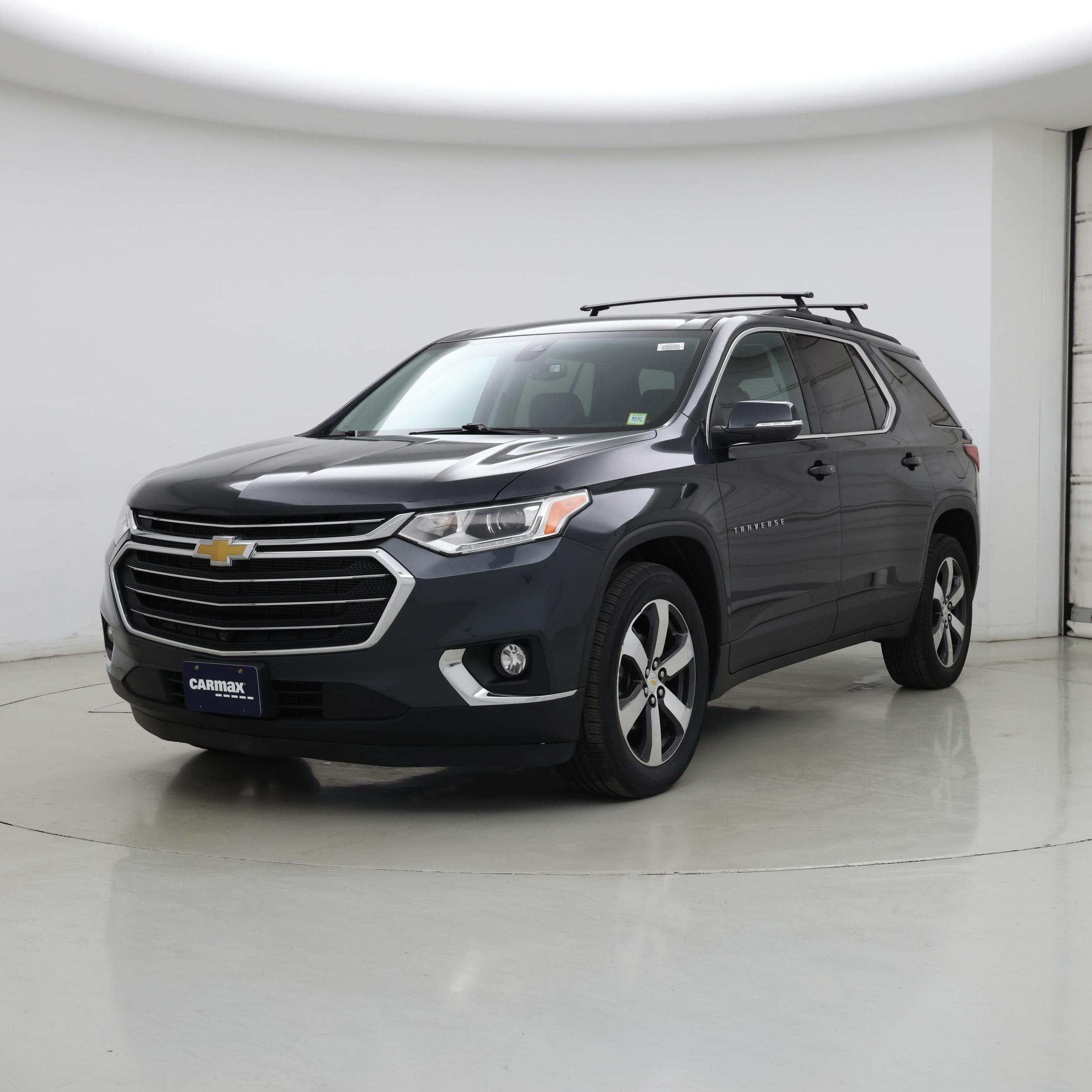 Thumbnail: 2021 Chevrolet Traverse - 4