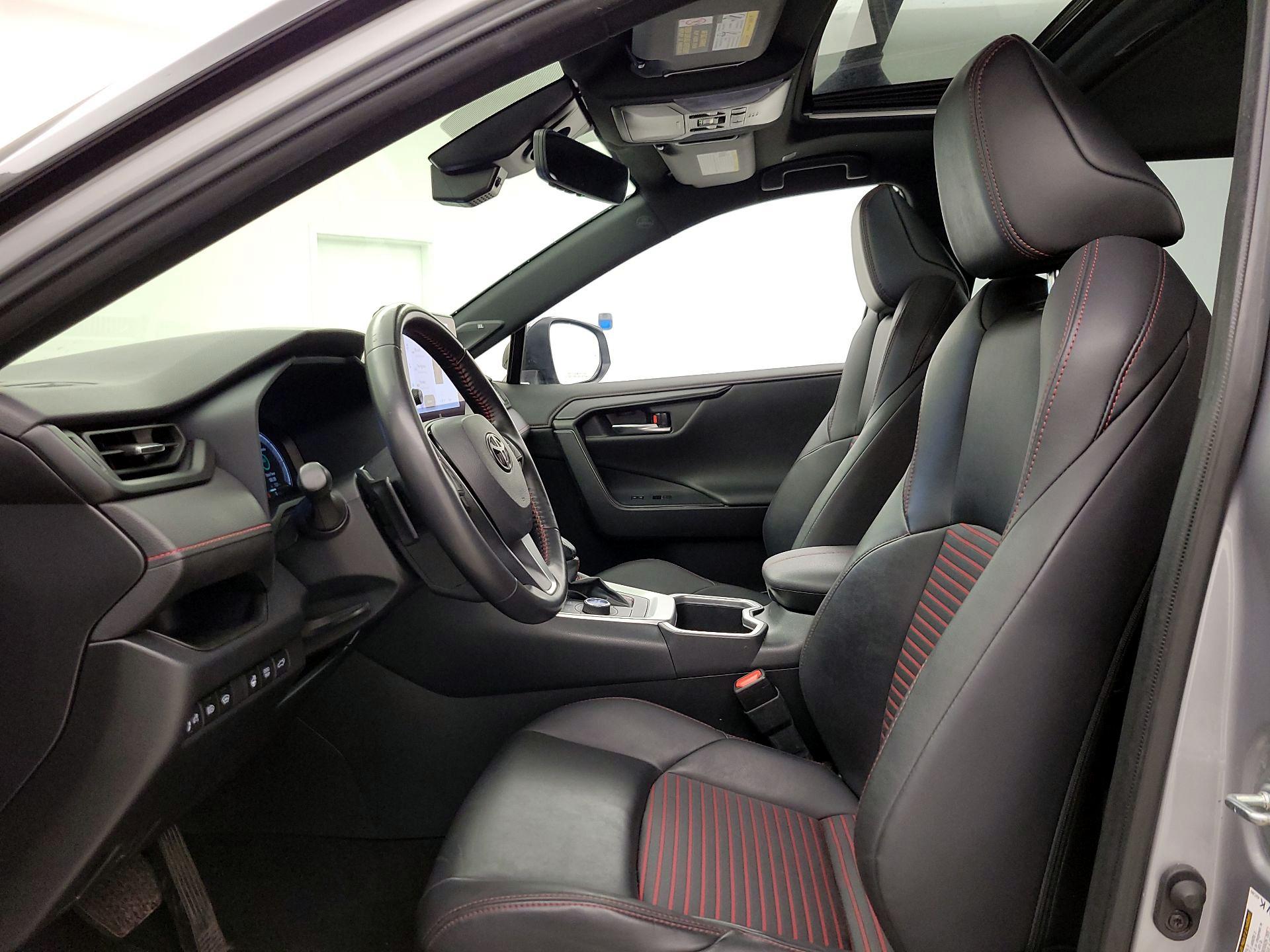 Thumbnail: 2023 Toyota RAV4 - 11