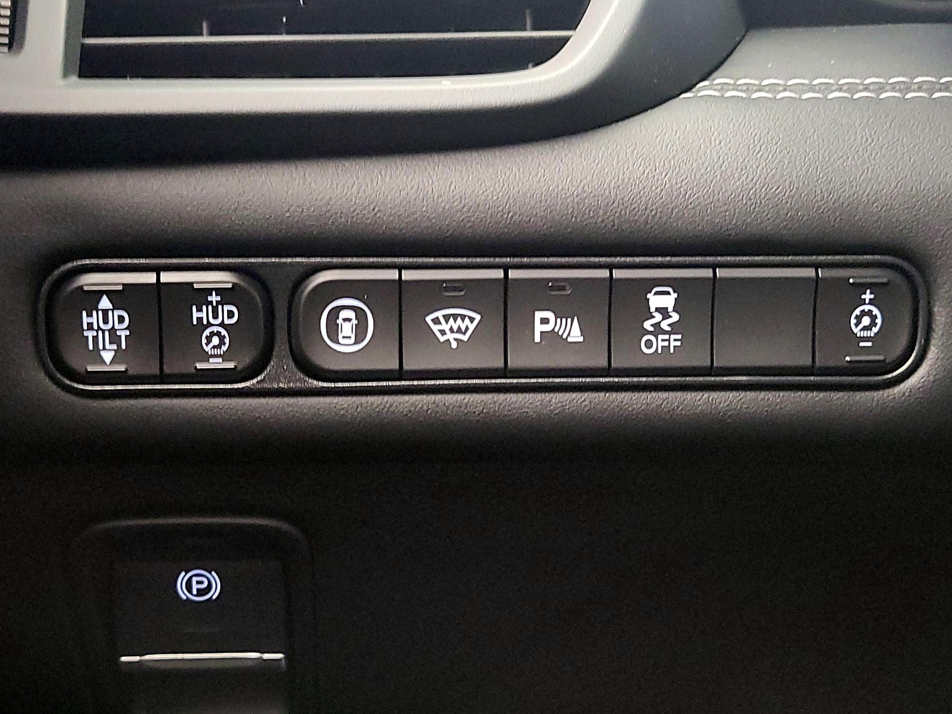 Thumbnail: 2021 Acura TLX - 13