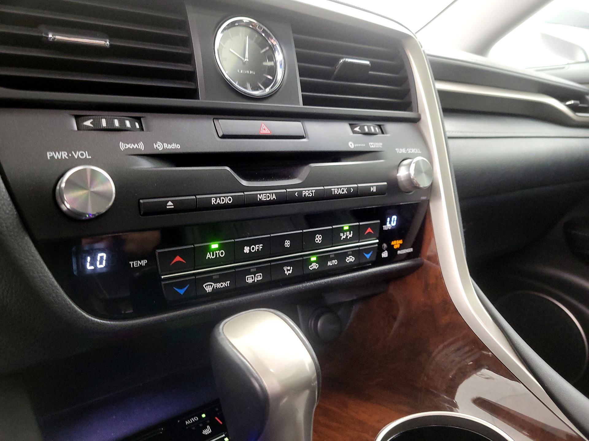 Thumbnail: 2016 Lexus RX - 17