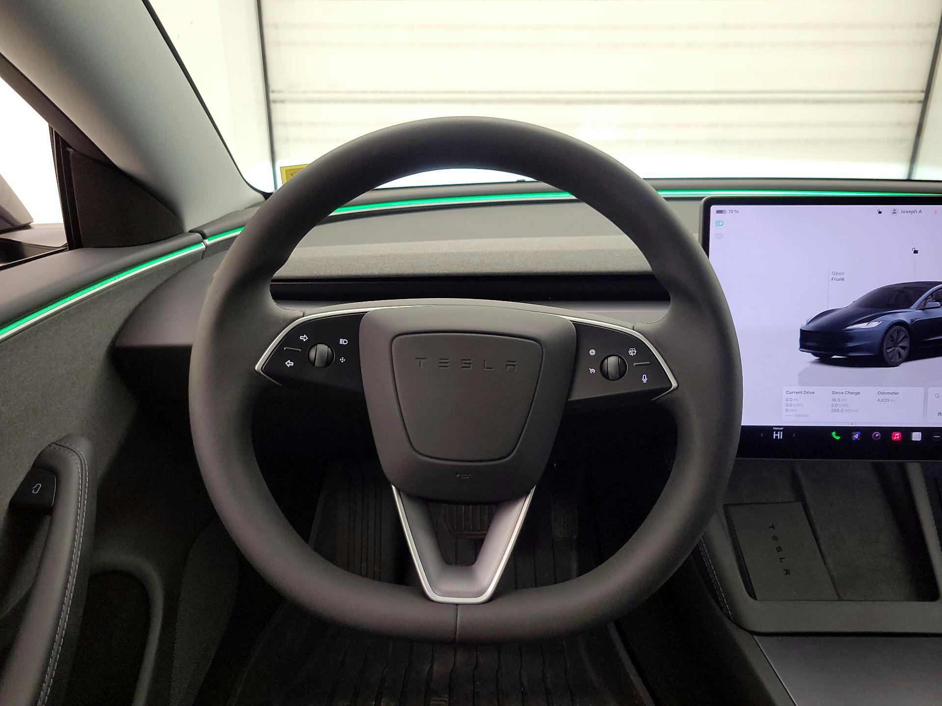 Thumbnail: 2025 Tesla Model 3 - 10