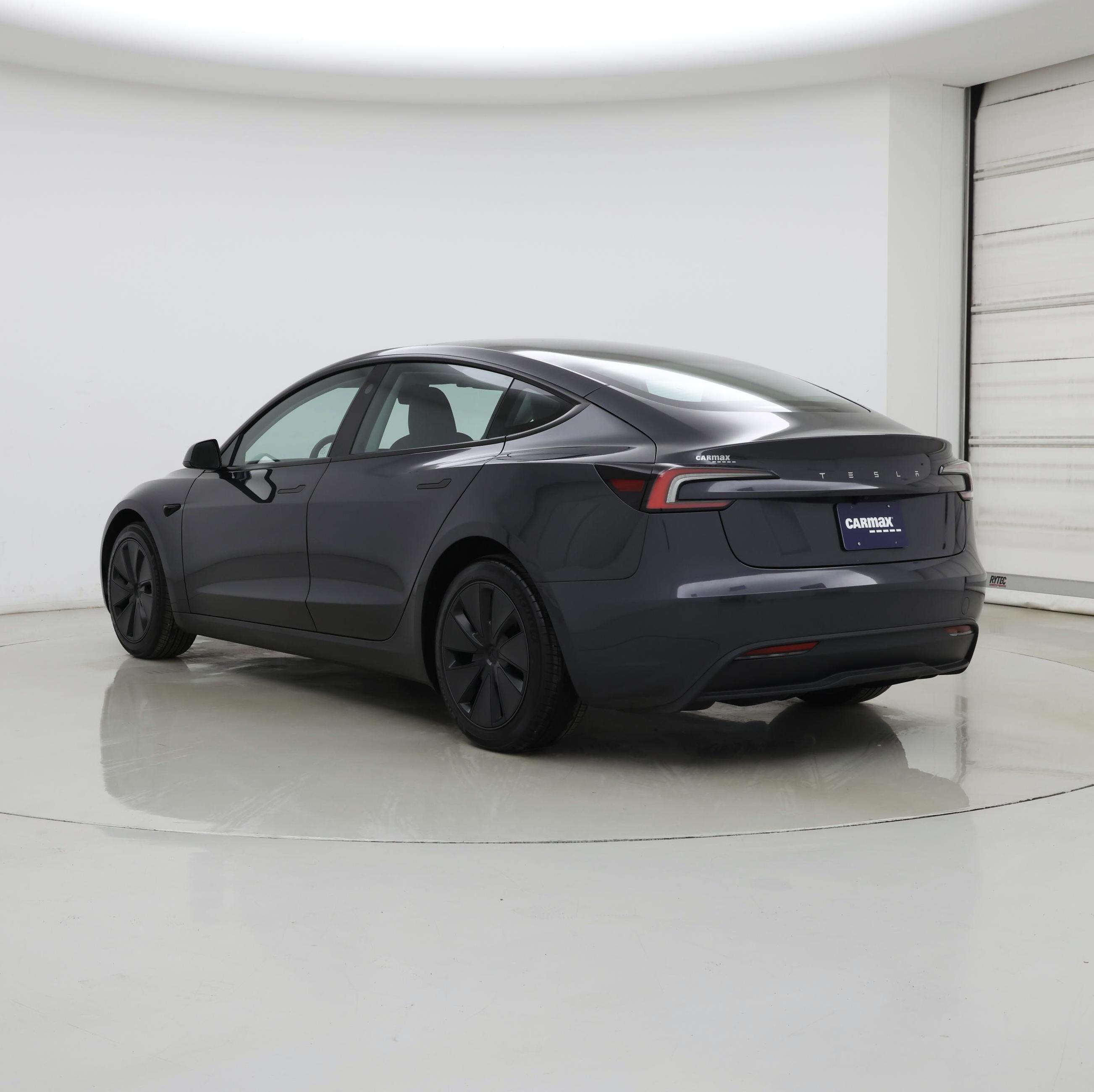Thumbnail: 2025 Tesla Model 3 - 2