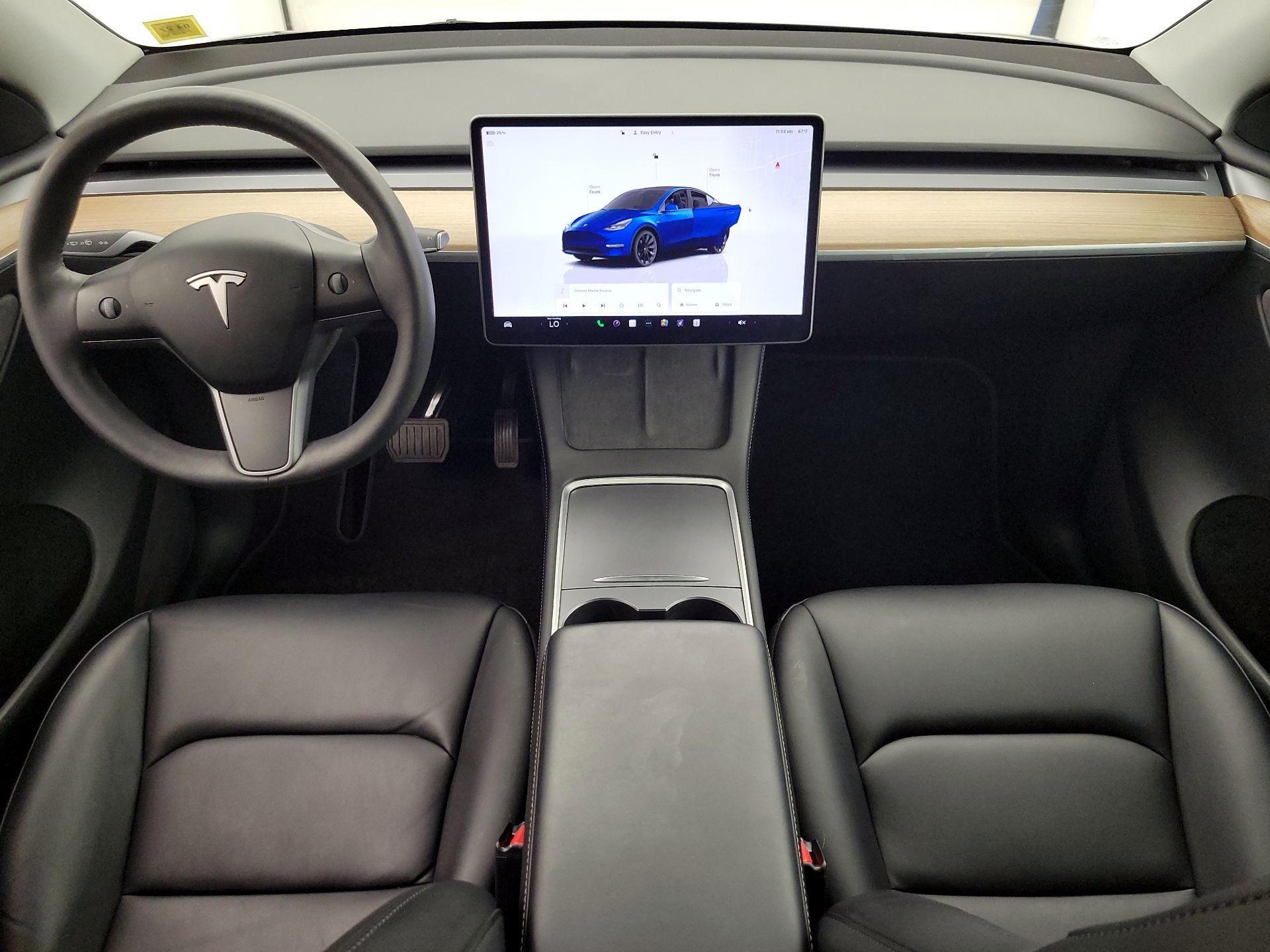 Thumbnail: 2023 Tesla Model Y - 9