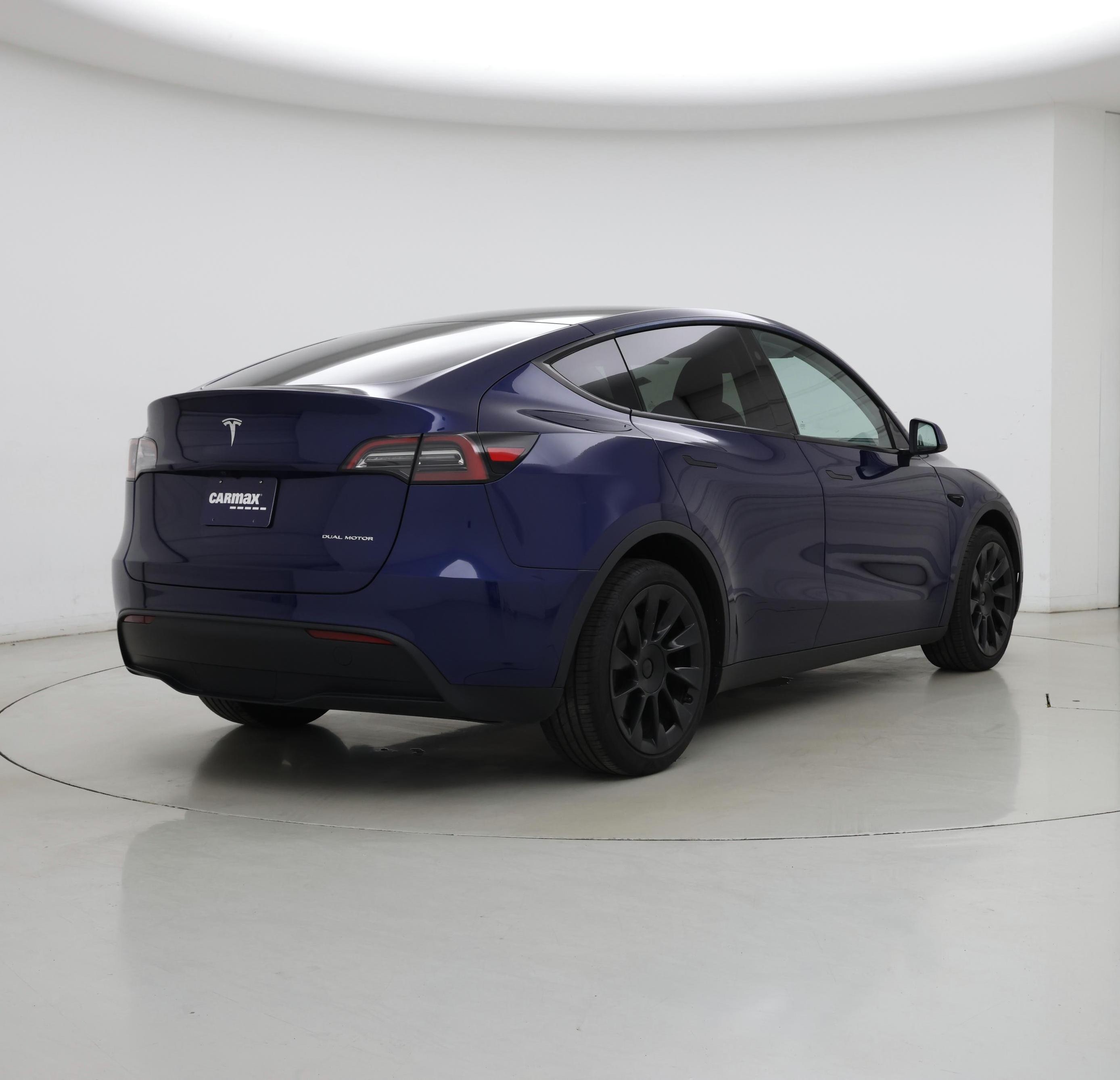 Thumbnail: 2023 Tesla Model Y - 8