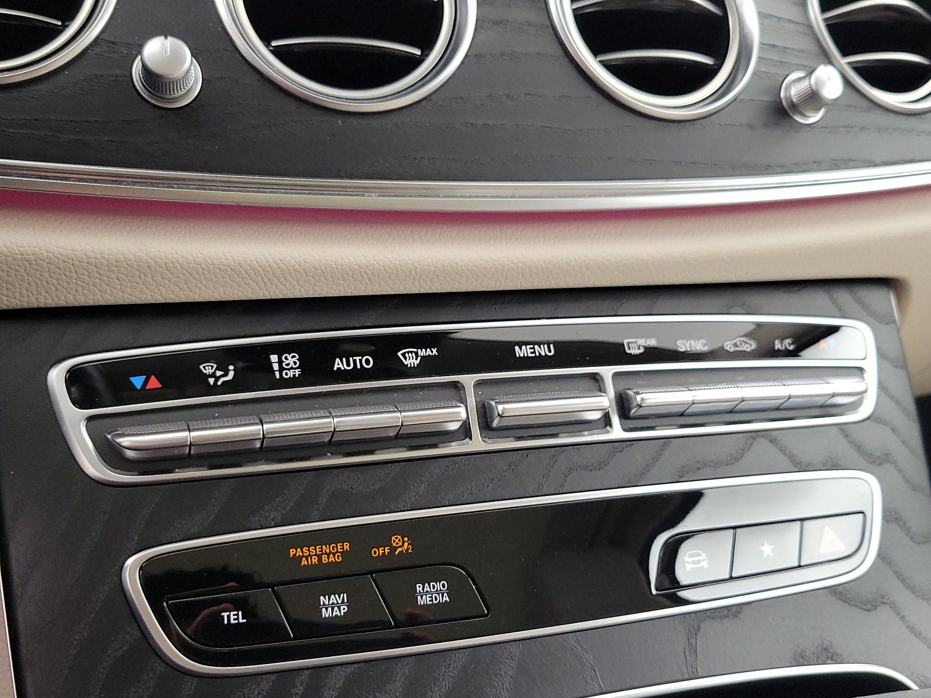 Thumbnail: 2021 Mercedes-Benz E-Class - 17