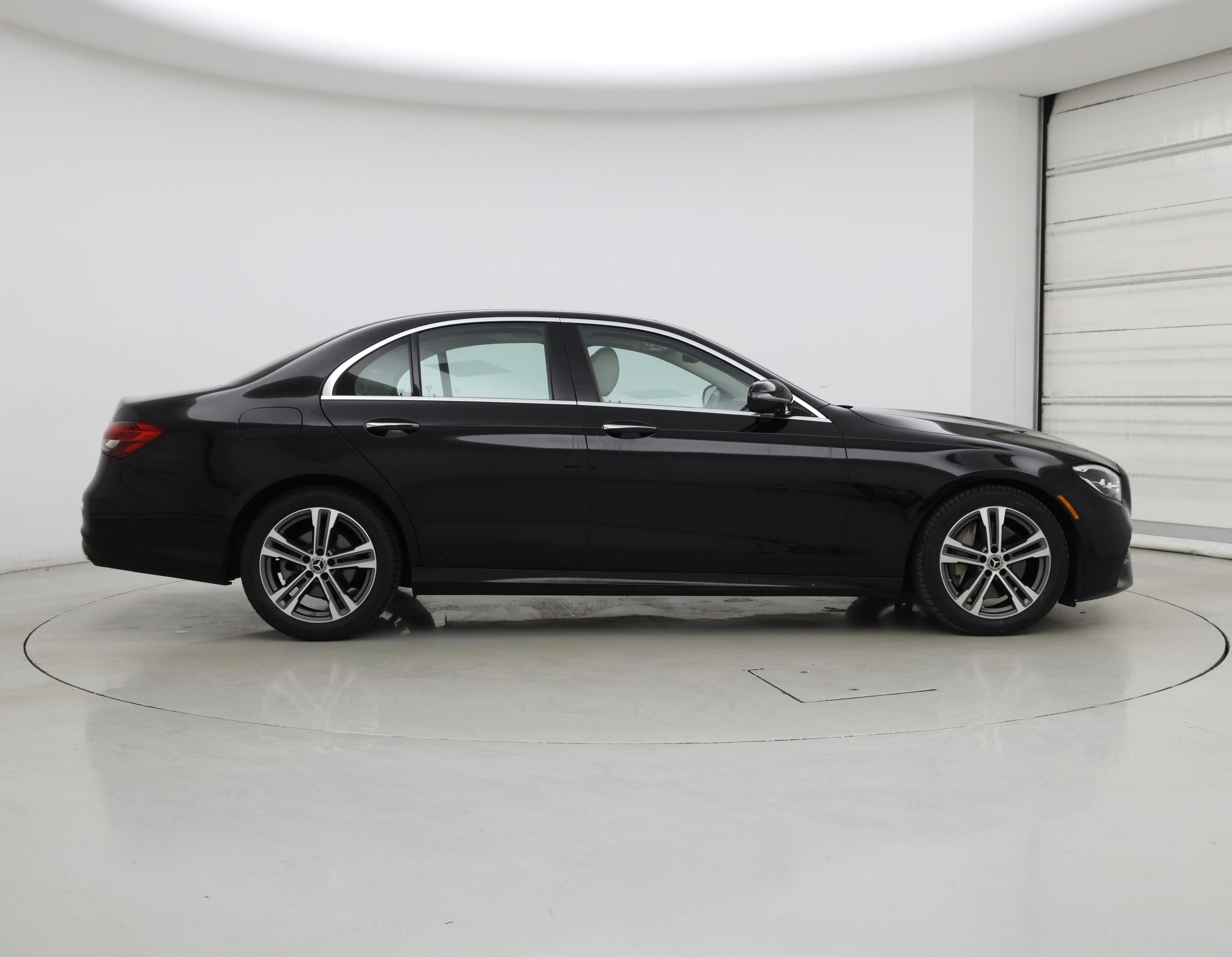 Thumbnail: 2021 Mercedes-Benz E-Class - 7