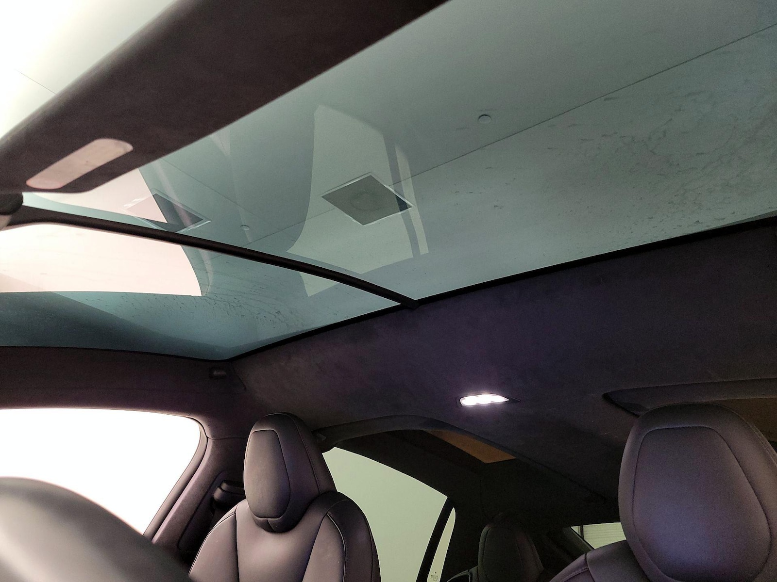 2020 Tesla Model X Long Range Plus - Photo 12