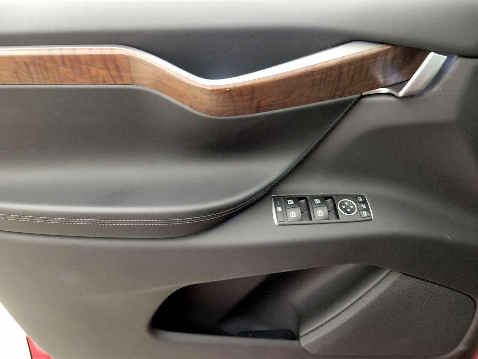 2020 Tesla Model X Long Range Plus - Photo 13
