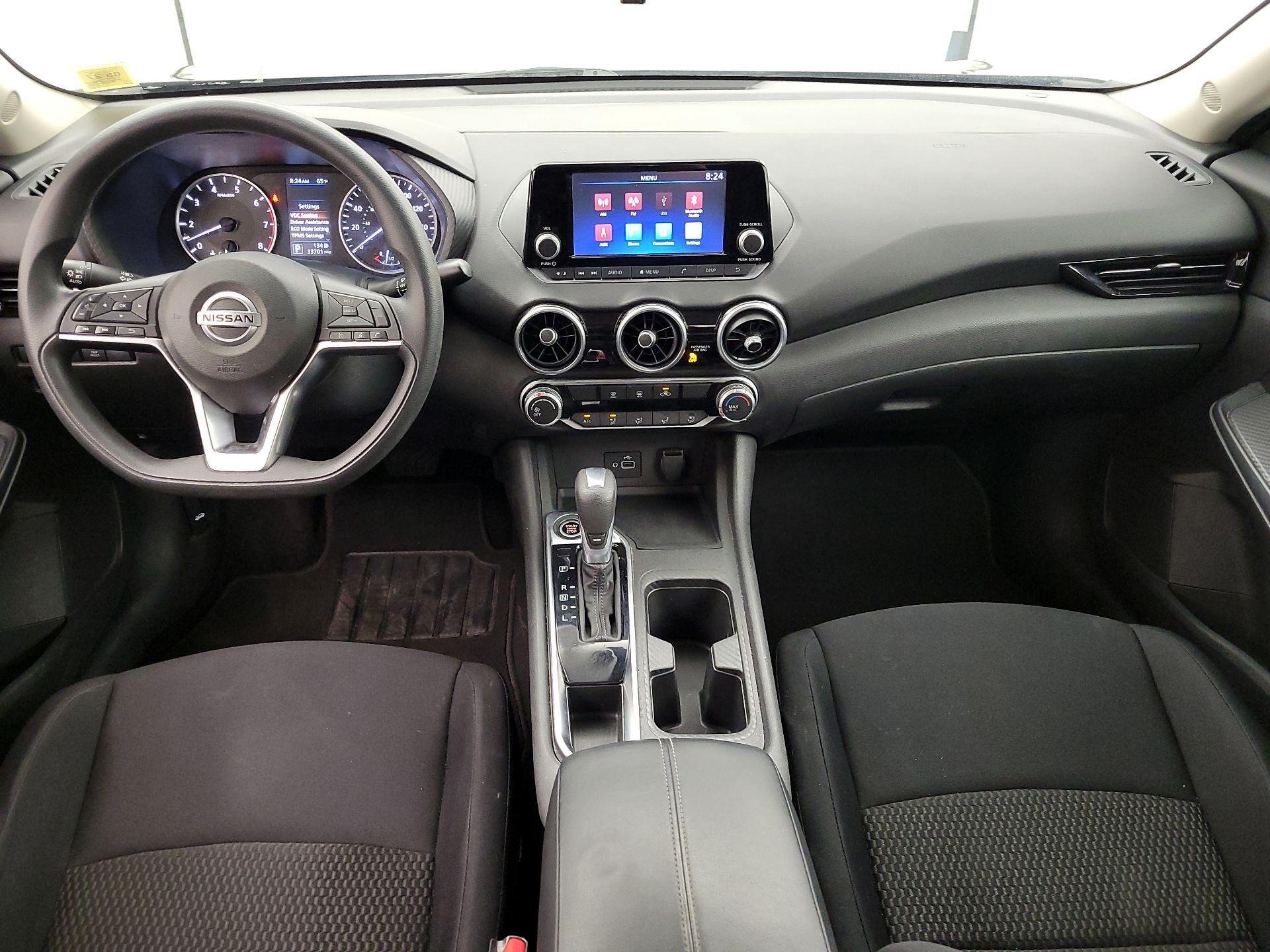 Thumbnail: 2020 Nissan Sentra - 9