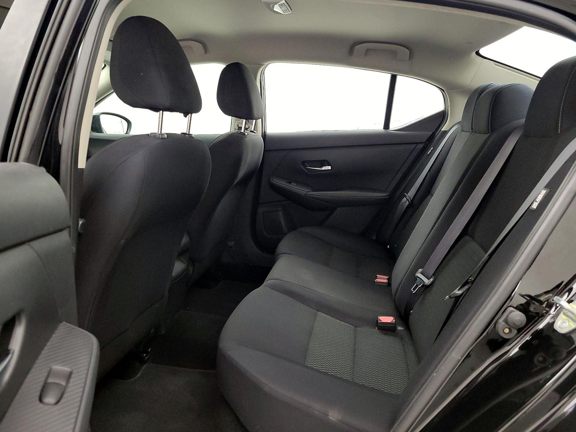 Thumbnail: 2020 Nissan Sentra - 19