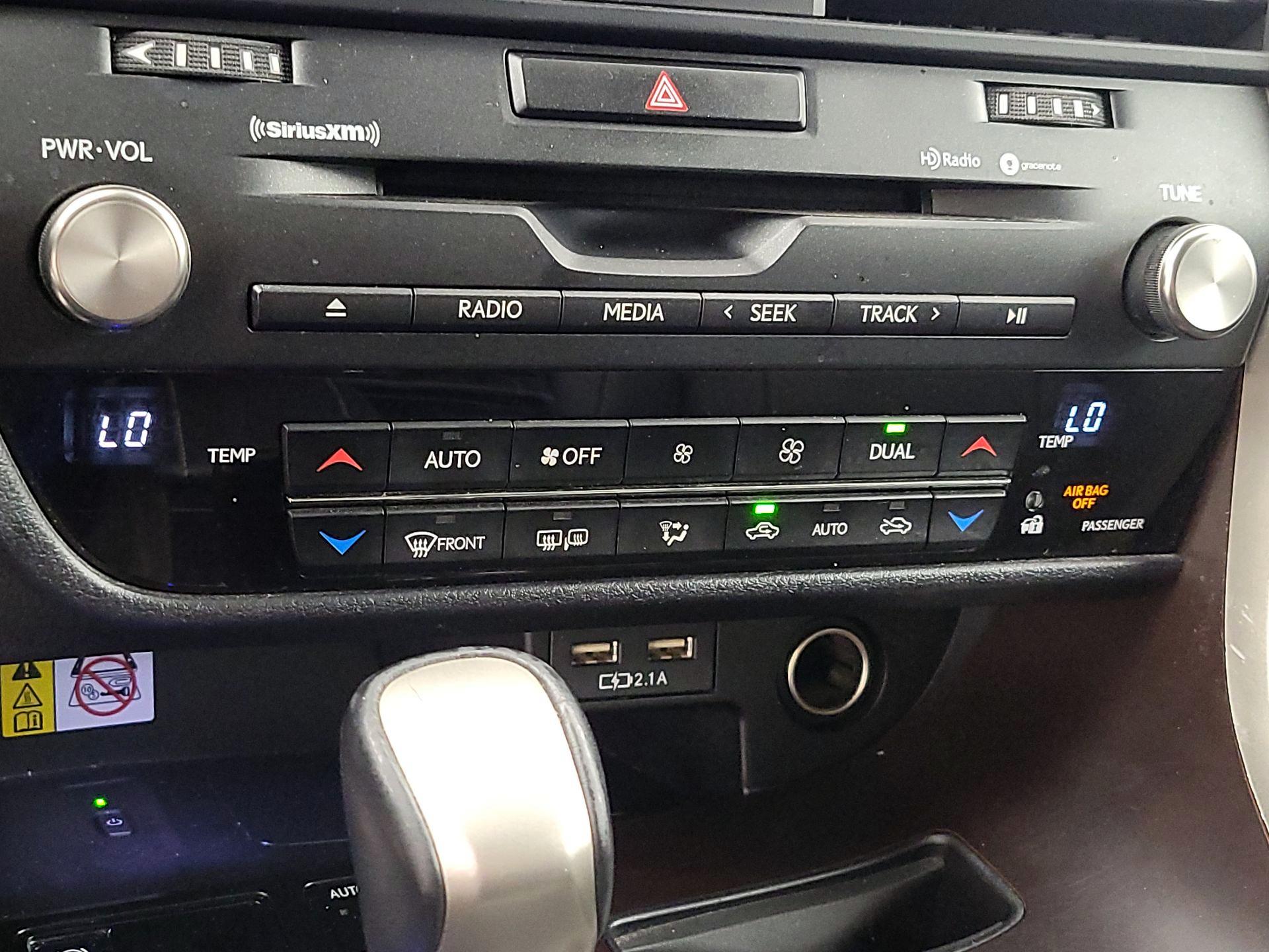 Thumbnail: 2021 Lexus RX - 17