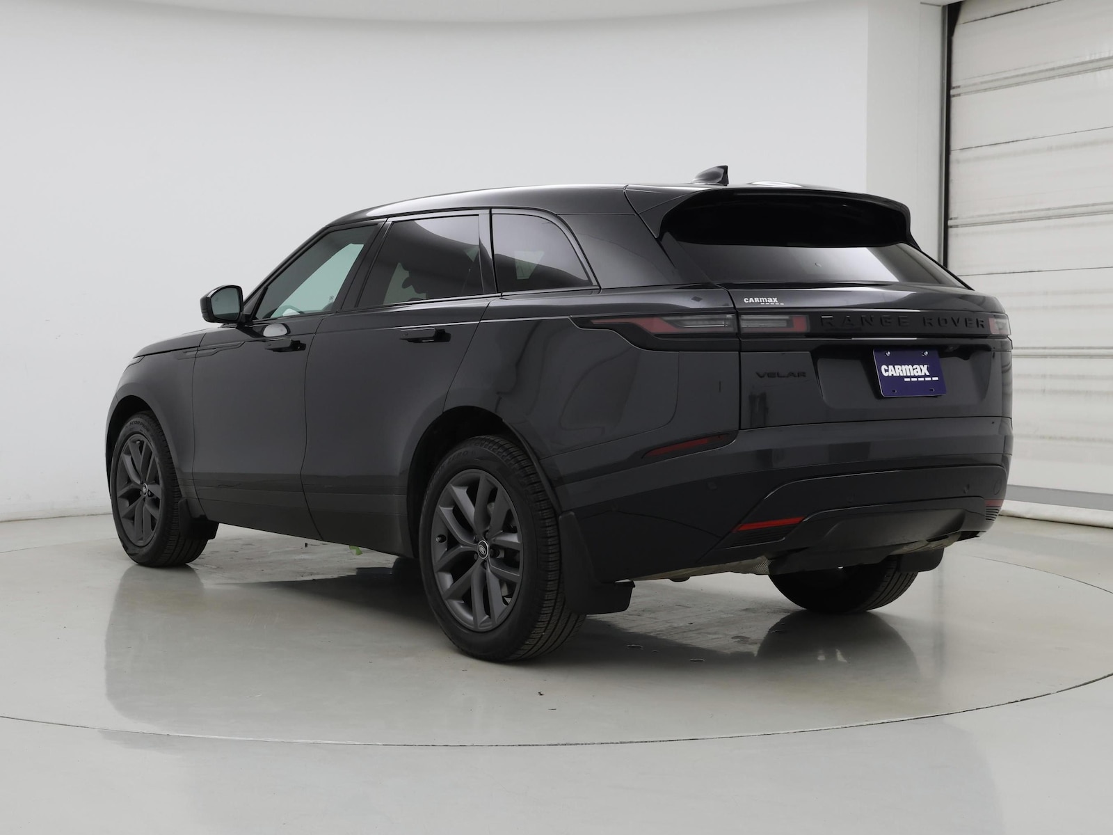 2026 Land Rover Range Rover Velar Dynamic SE - Photo 3
