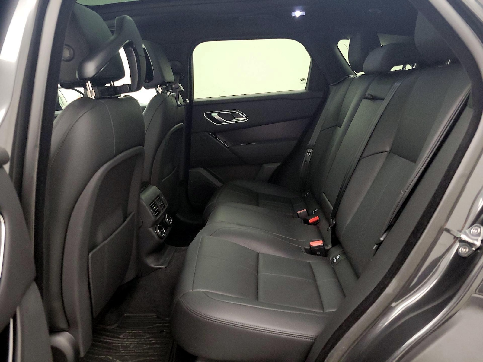 2026 Land Rover Range Rover Velar Dynamic SE - Photo 22