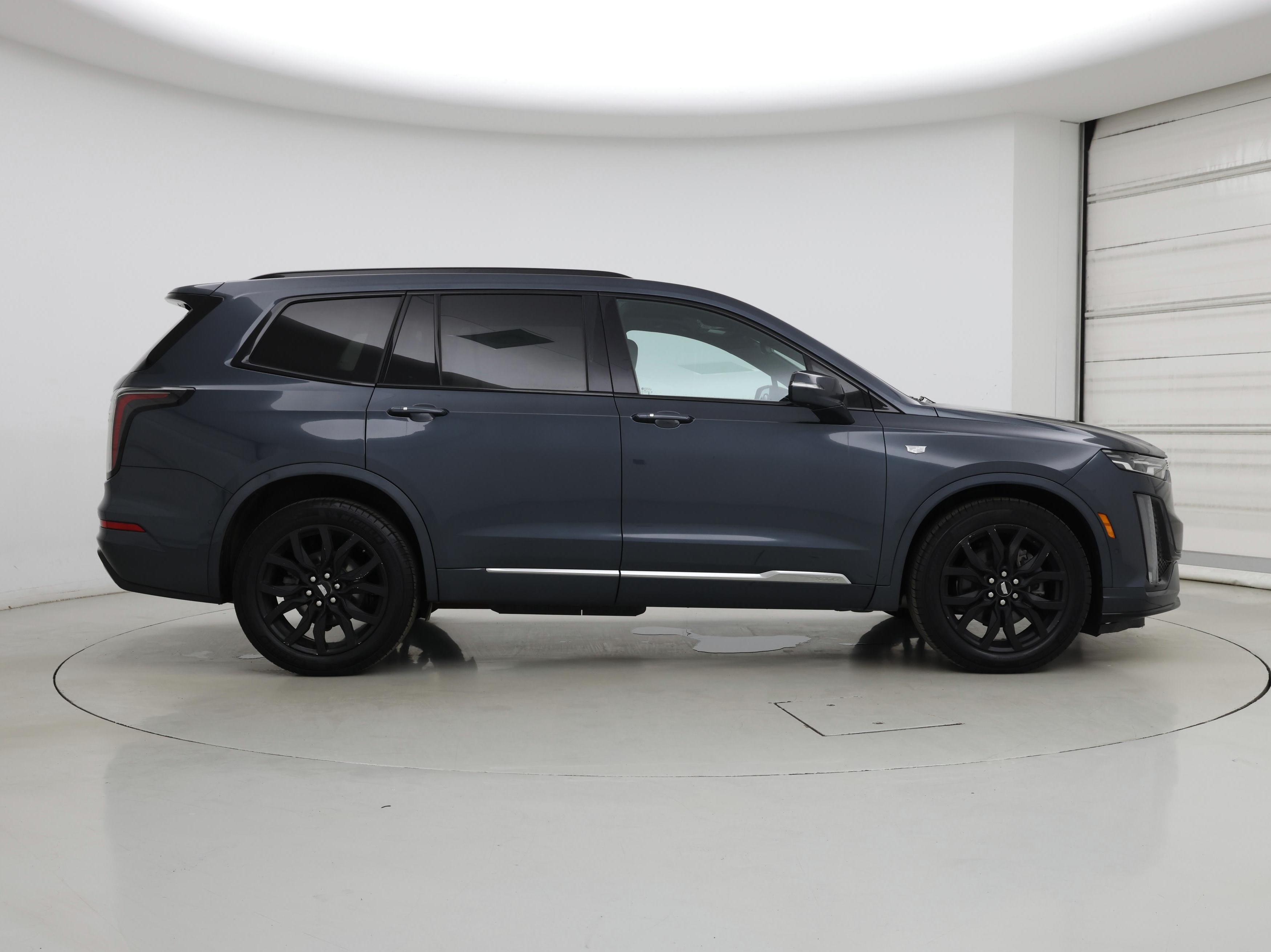 Thumbnail: 2021 Cadillac XT6 - 7