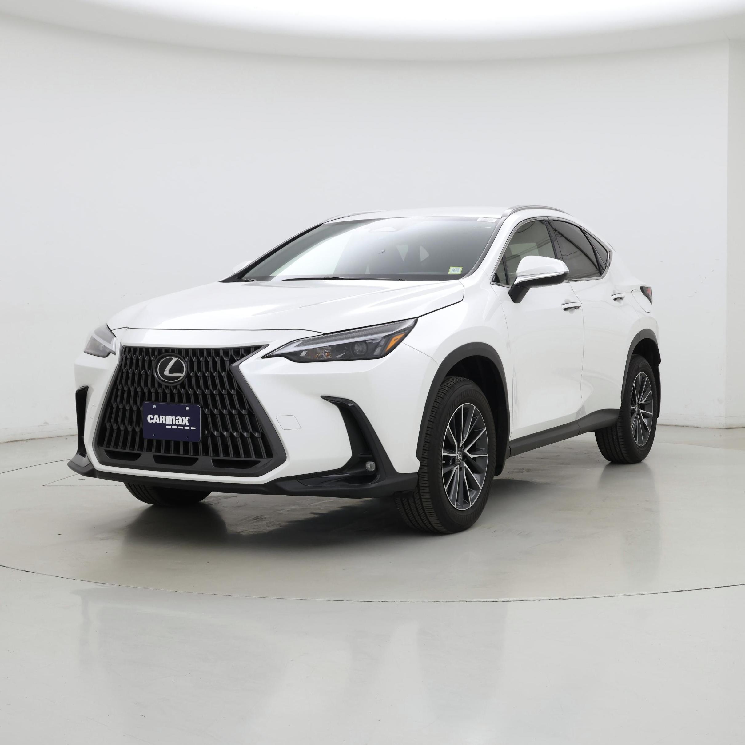 Thumbnail: 2023 Lexus NX - 4