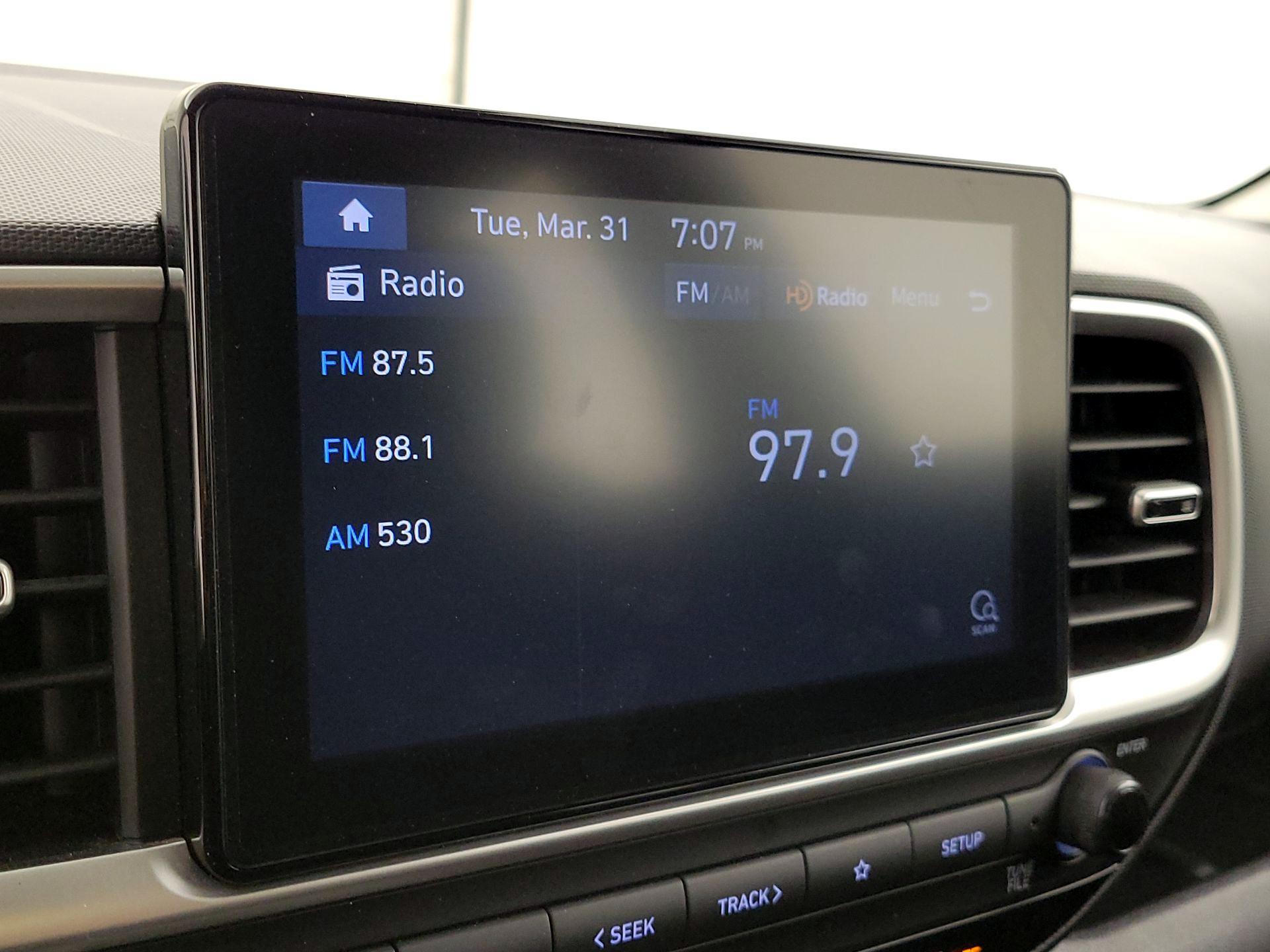 Thumbnail: 2021 Hyundai Venue - 15