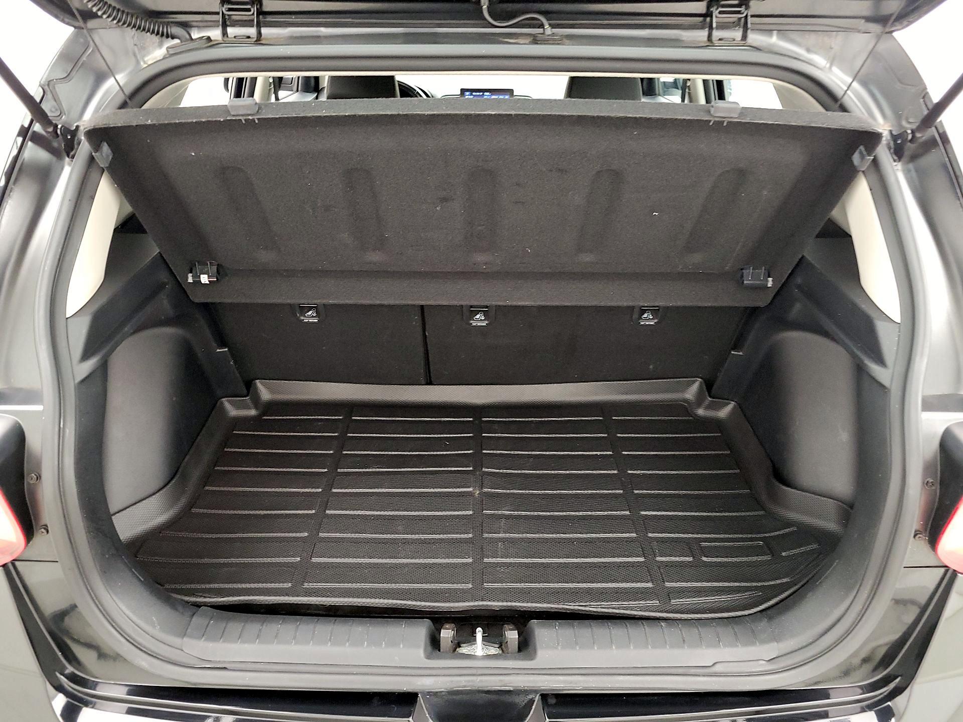 Thumbnail: 2021 Hyundai Venue - 20