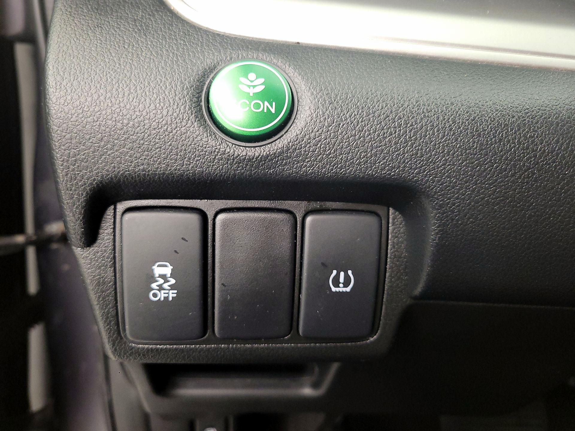 Thumbnail: 2016 Honda CR-V - 13