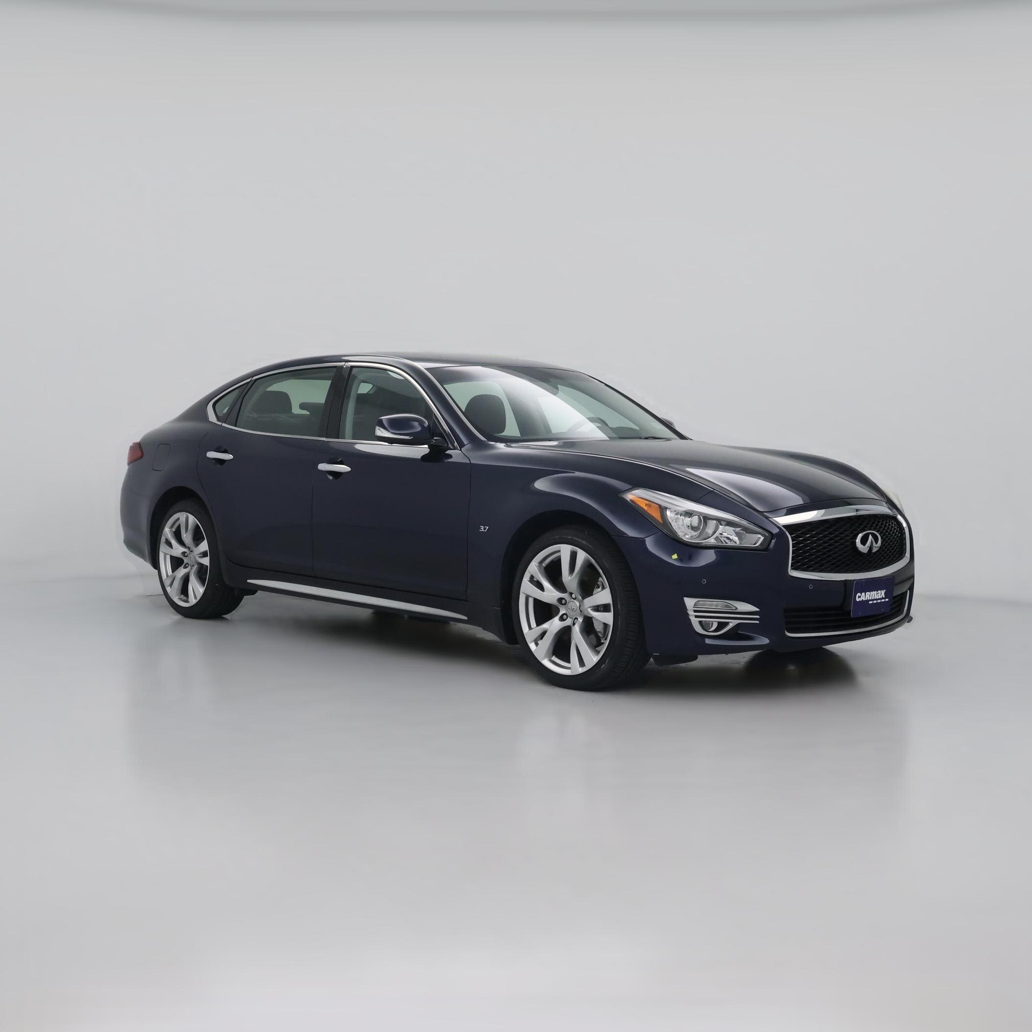 Thumbnail: 2017 INFINITI Q70 - 1
