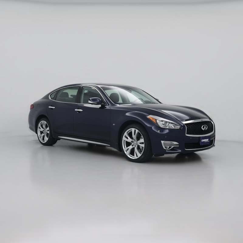 2017 Infiniti Q70 L