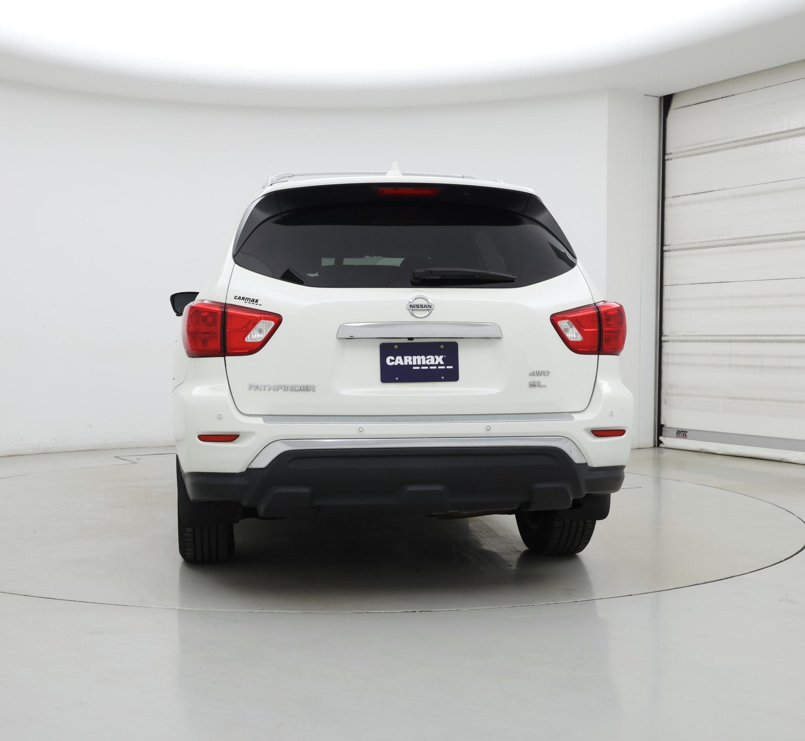 Thumbnail: 2020 Nissan Pathfinder - 6