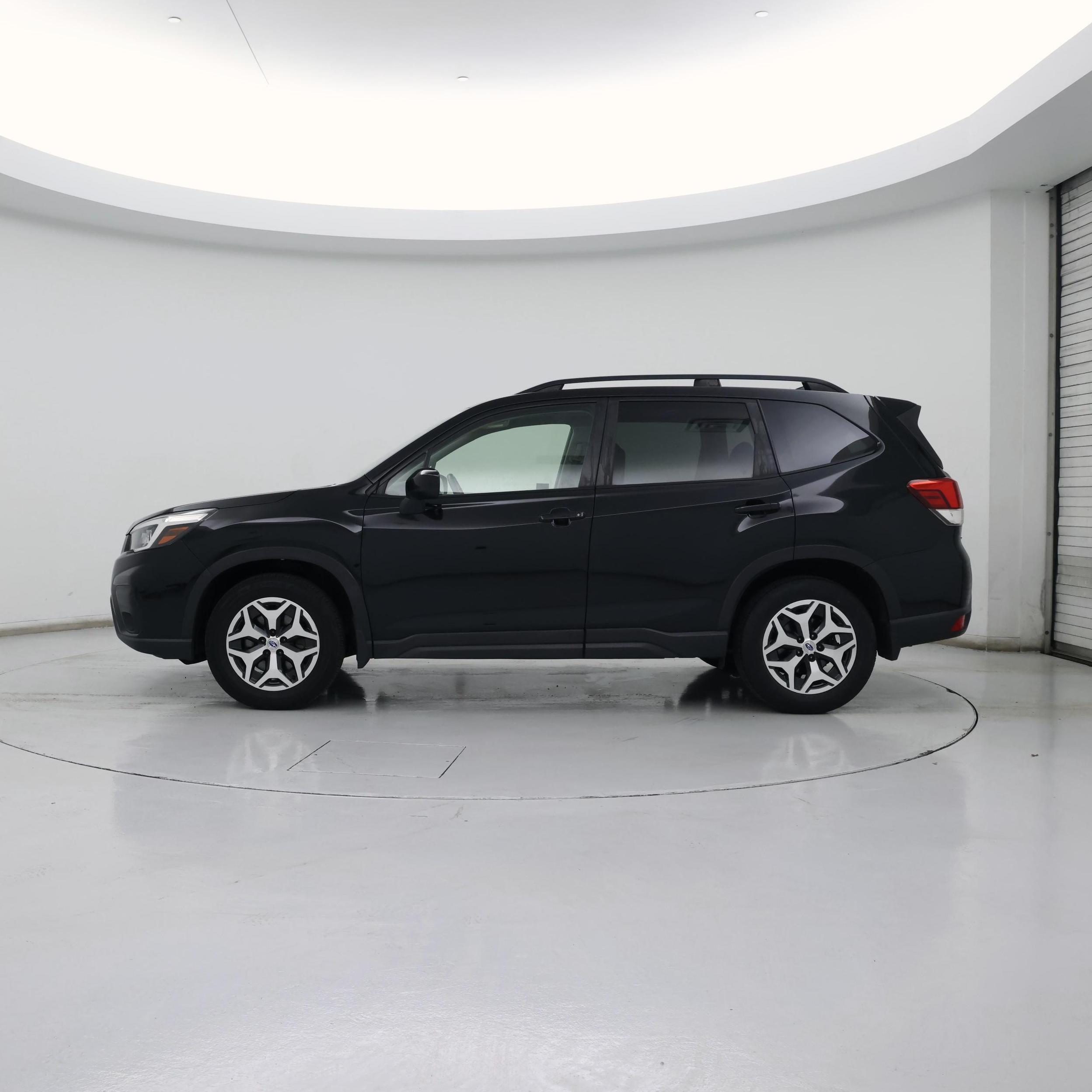 Thumbnail: 2019 Subaru Forester - 3