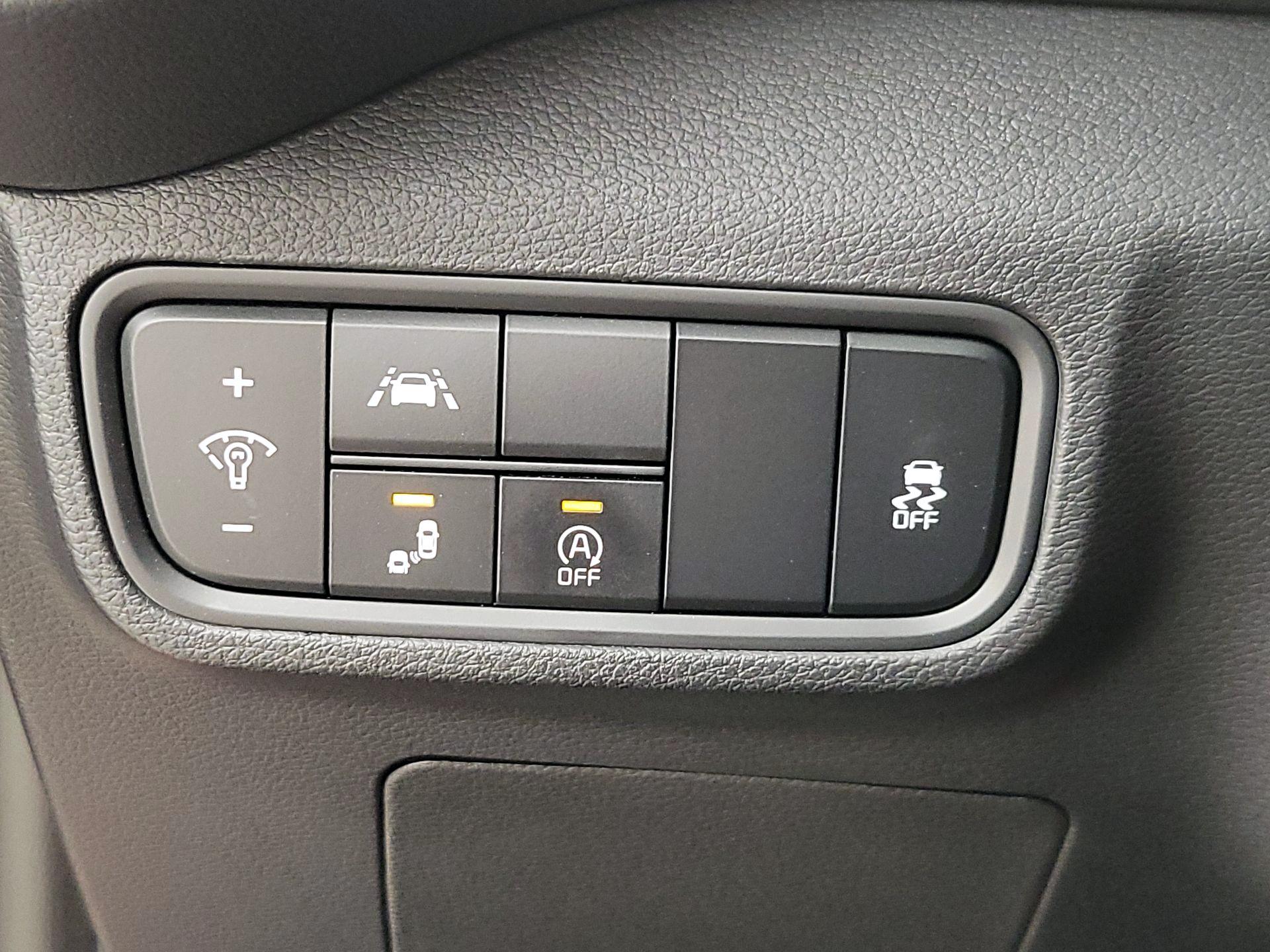 Thumbnail: 2020 Kia Soul - 13