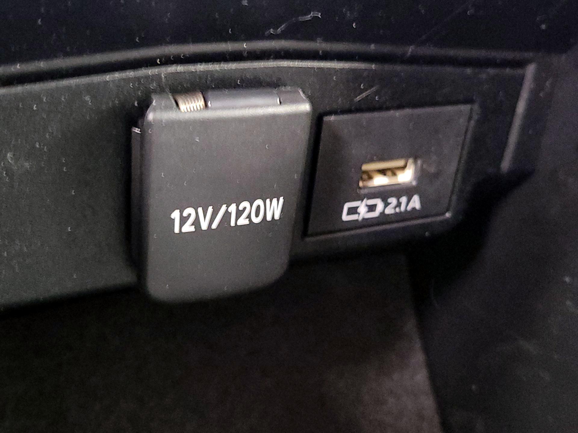 Thumbnail: 2021 Toyota Corolla - 18