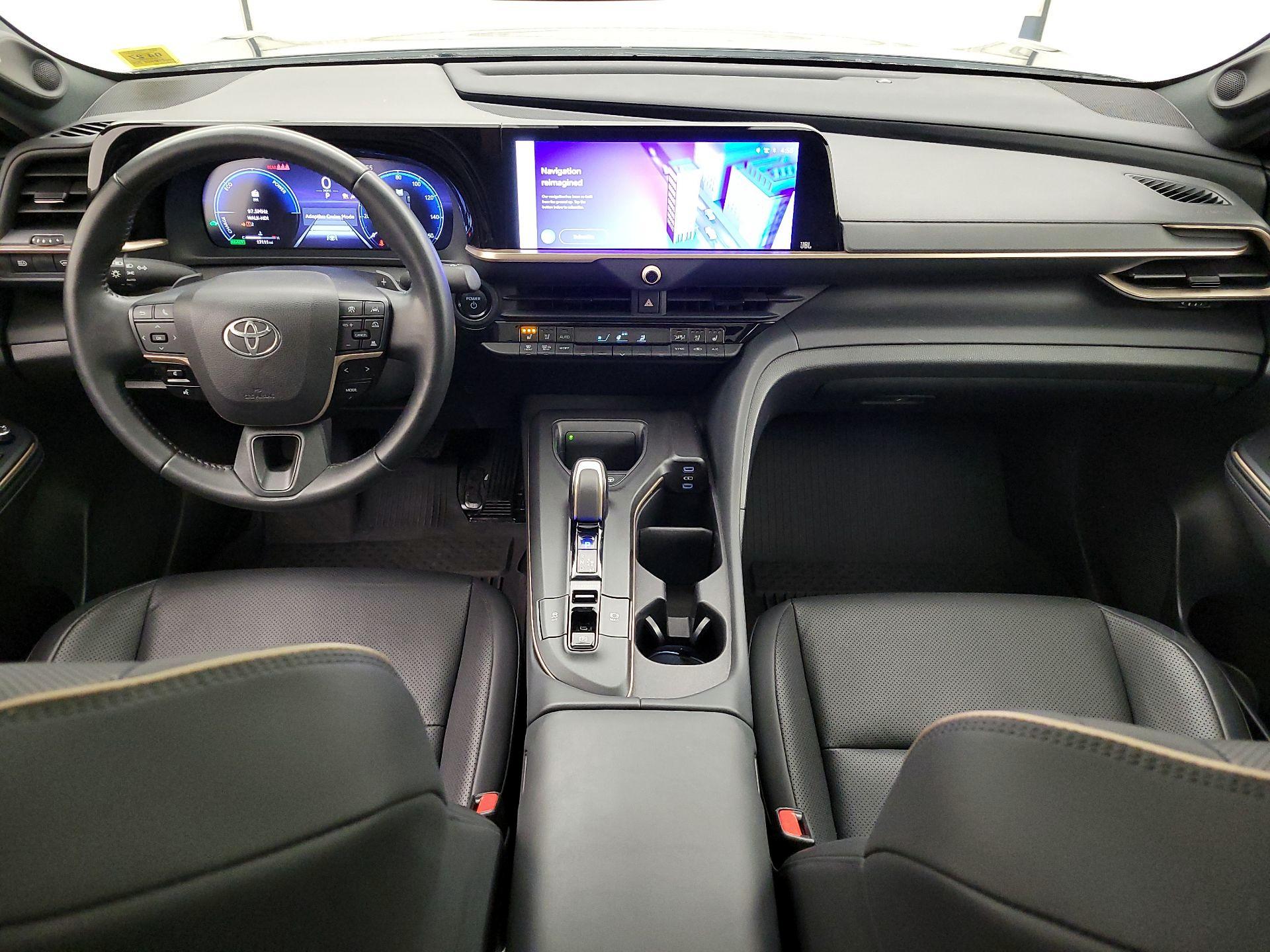 Thumbnail: 2023 Toyota Crown - 9