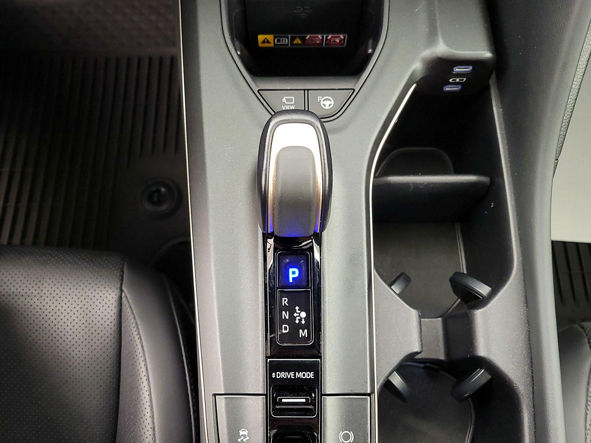 Thumbnail: 2023 Toyota Crown - 17