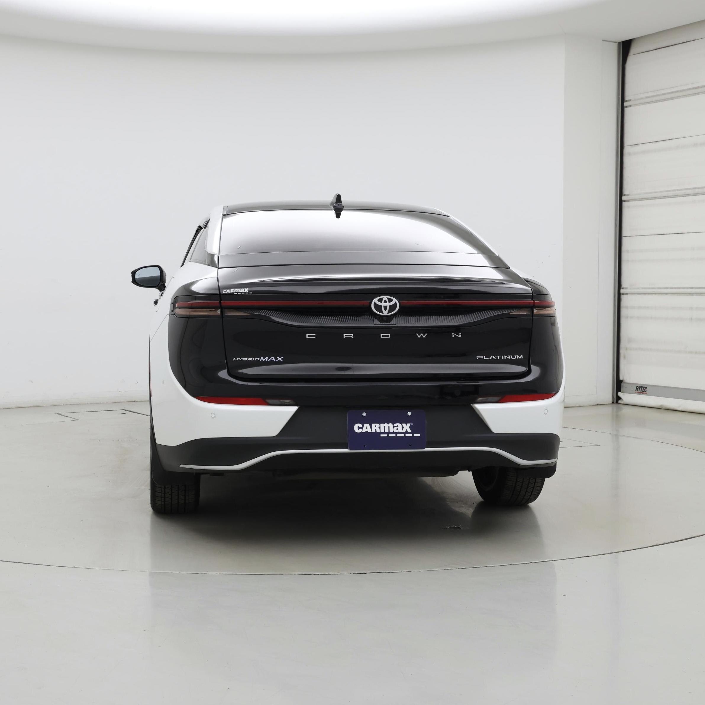 Thumbnail: 2023 Toyota Crown - 6