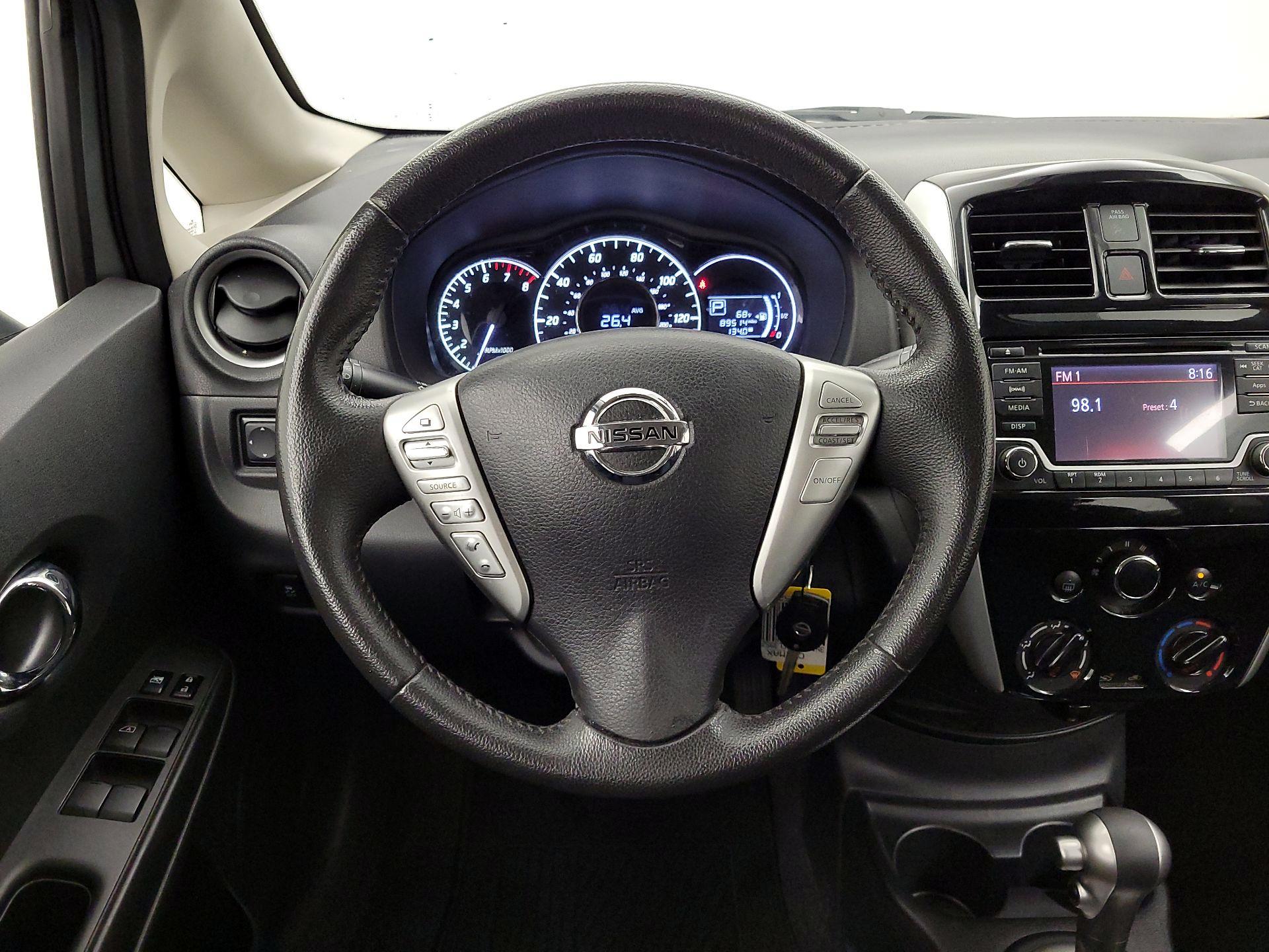 Thumbnail: 2015 Nissan Versa Note - 10