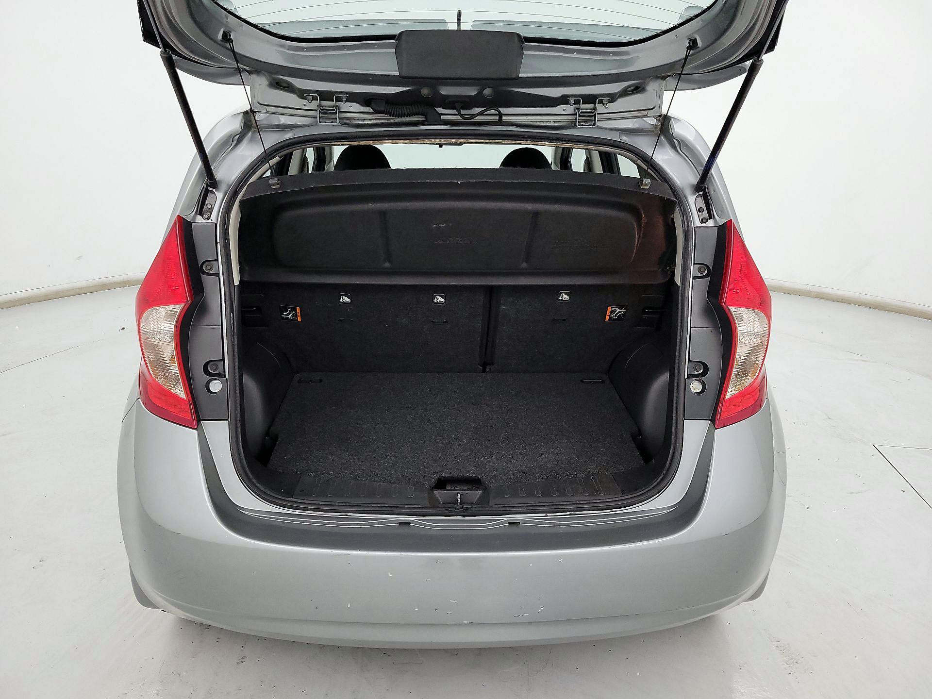 Thumbnail: 2015 Nissan Versa Note - 20