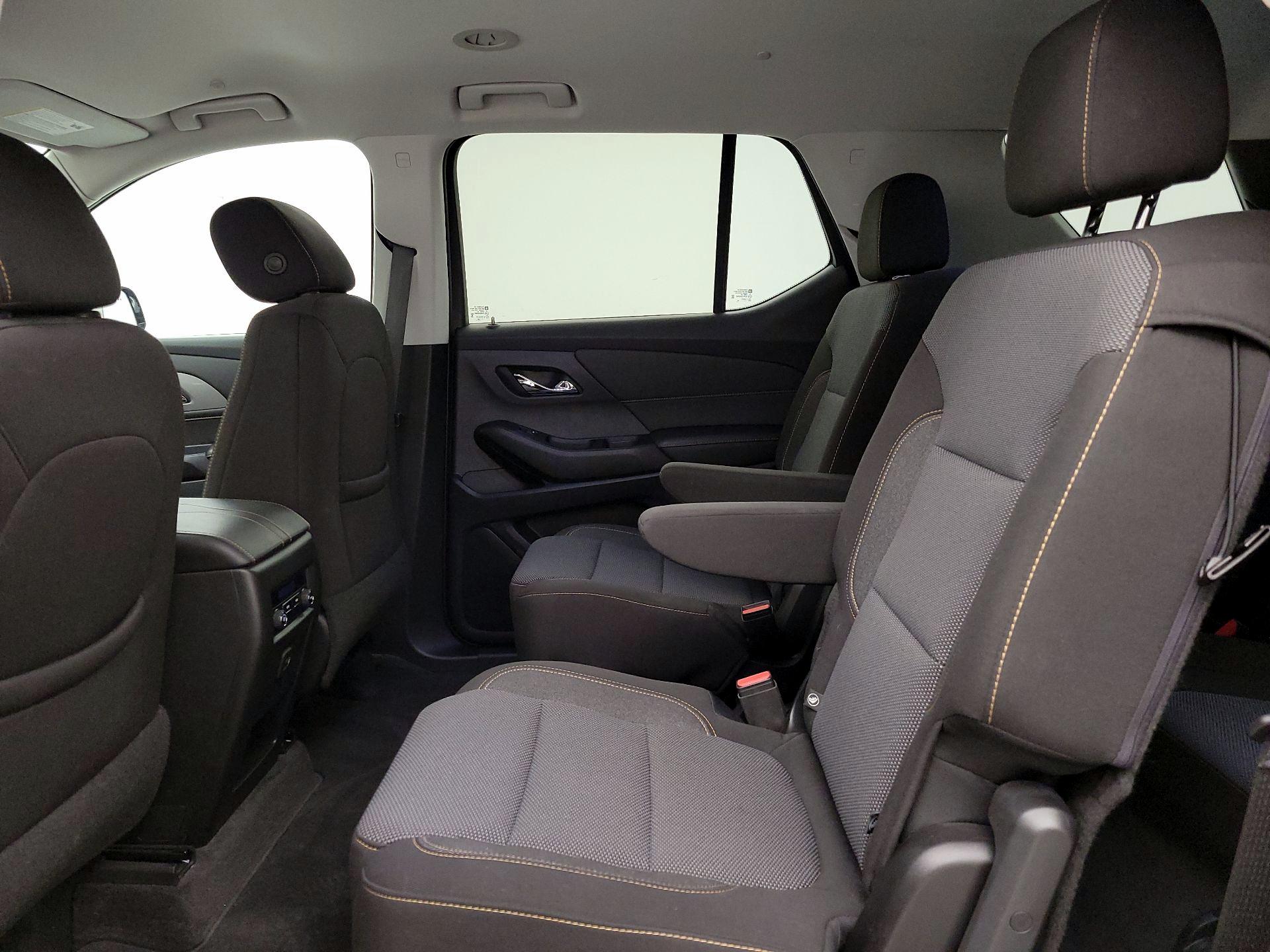 Thumbnail: 2020 Chevrolet Traverse - 19