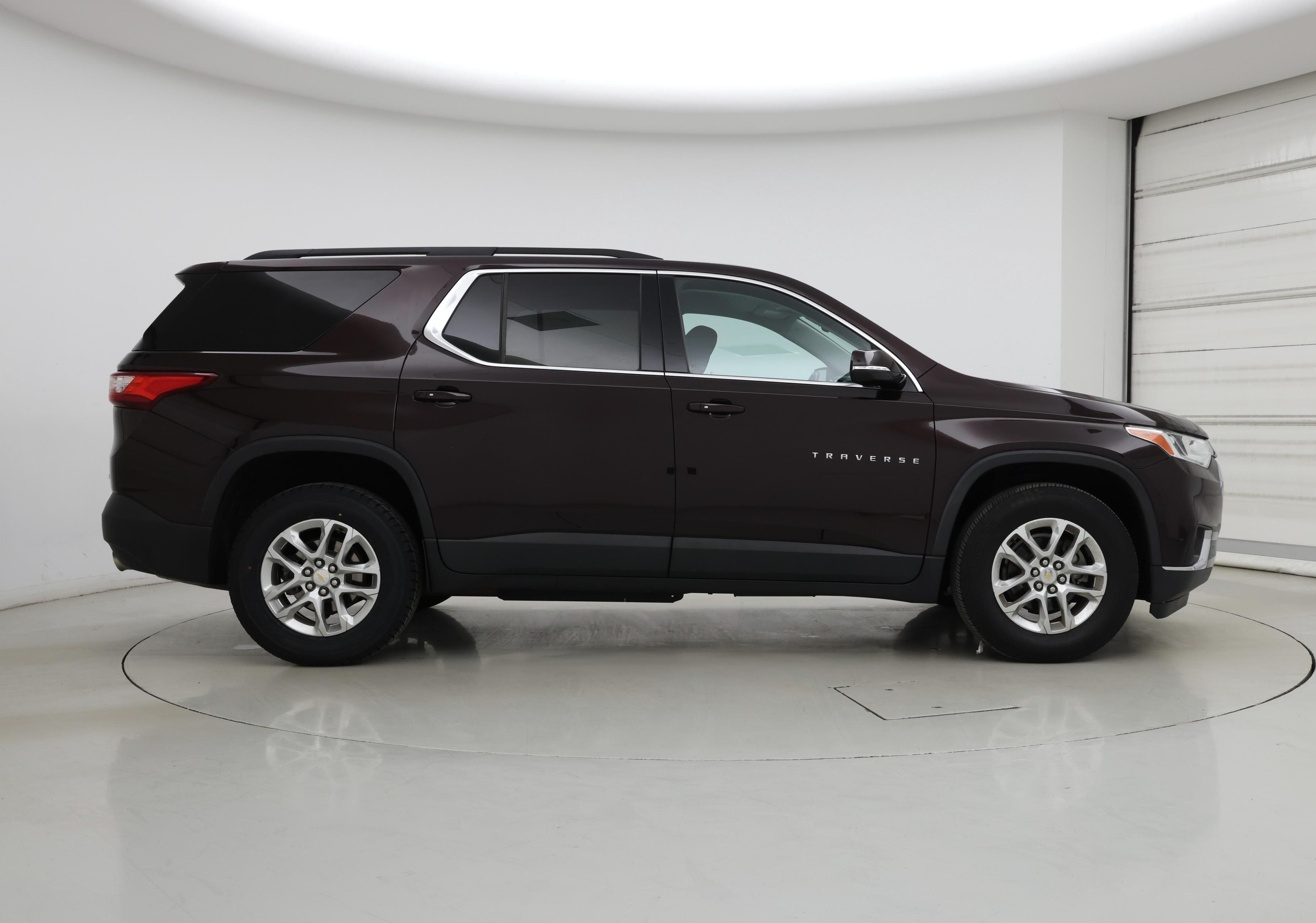 Thumbnail: 2020 Chevrolet Traverse - 7