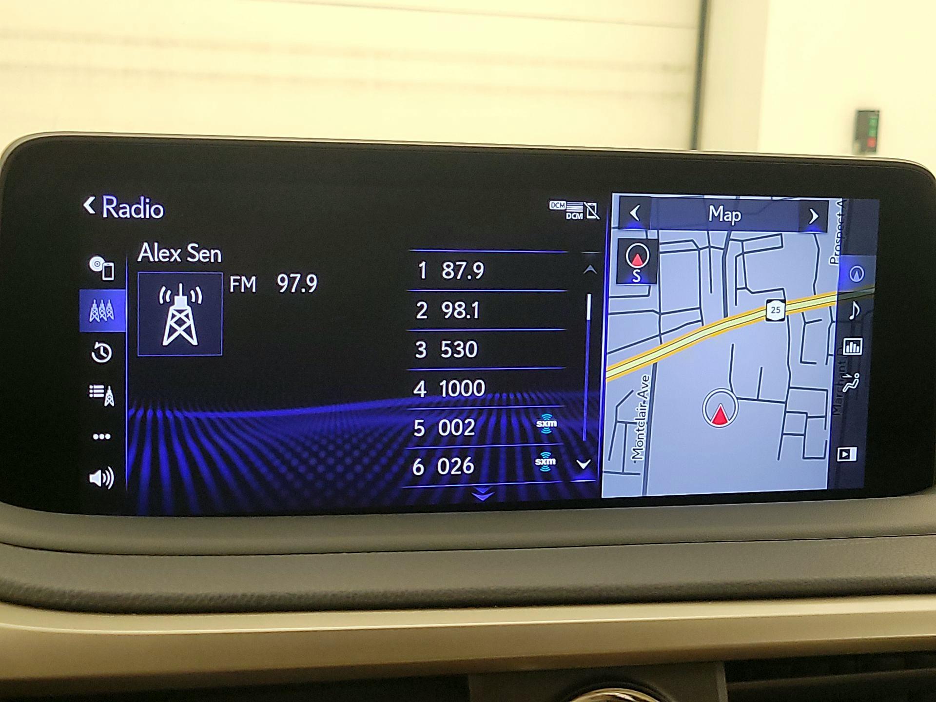 Thumbnail: 2022 Lexus RX - 16