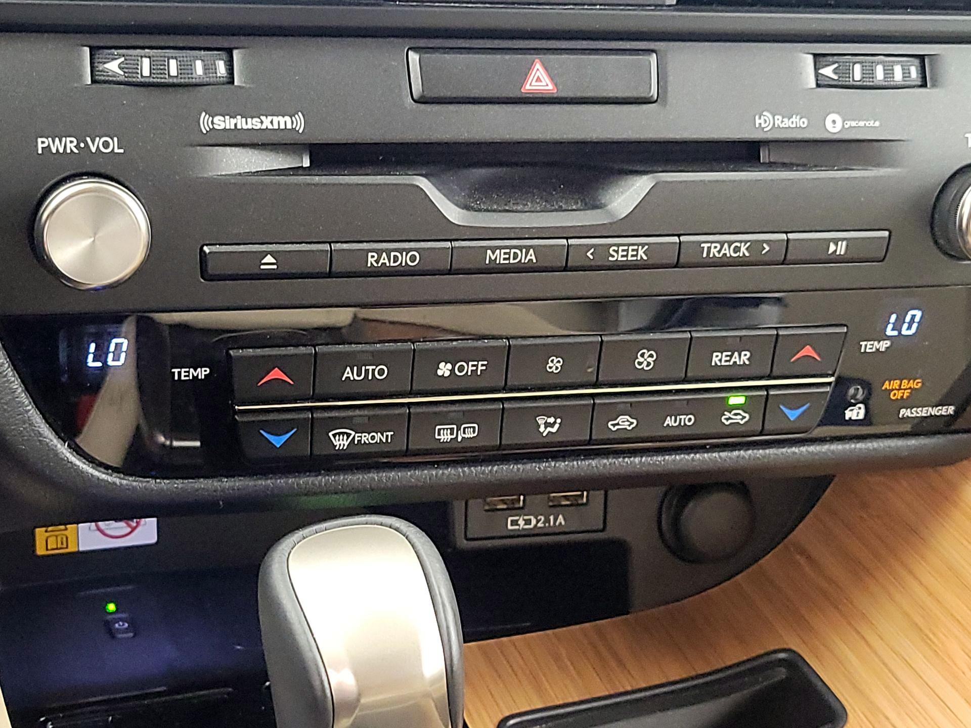 Thumbnail: 2022 Lexus RX - 17