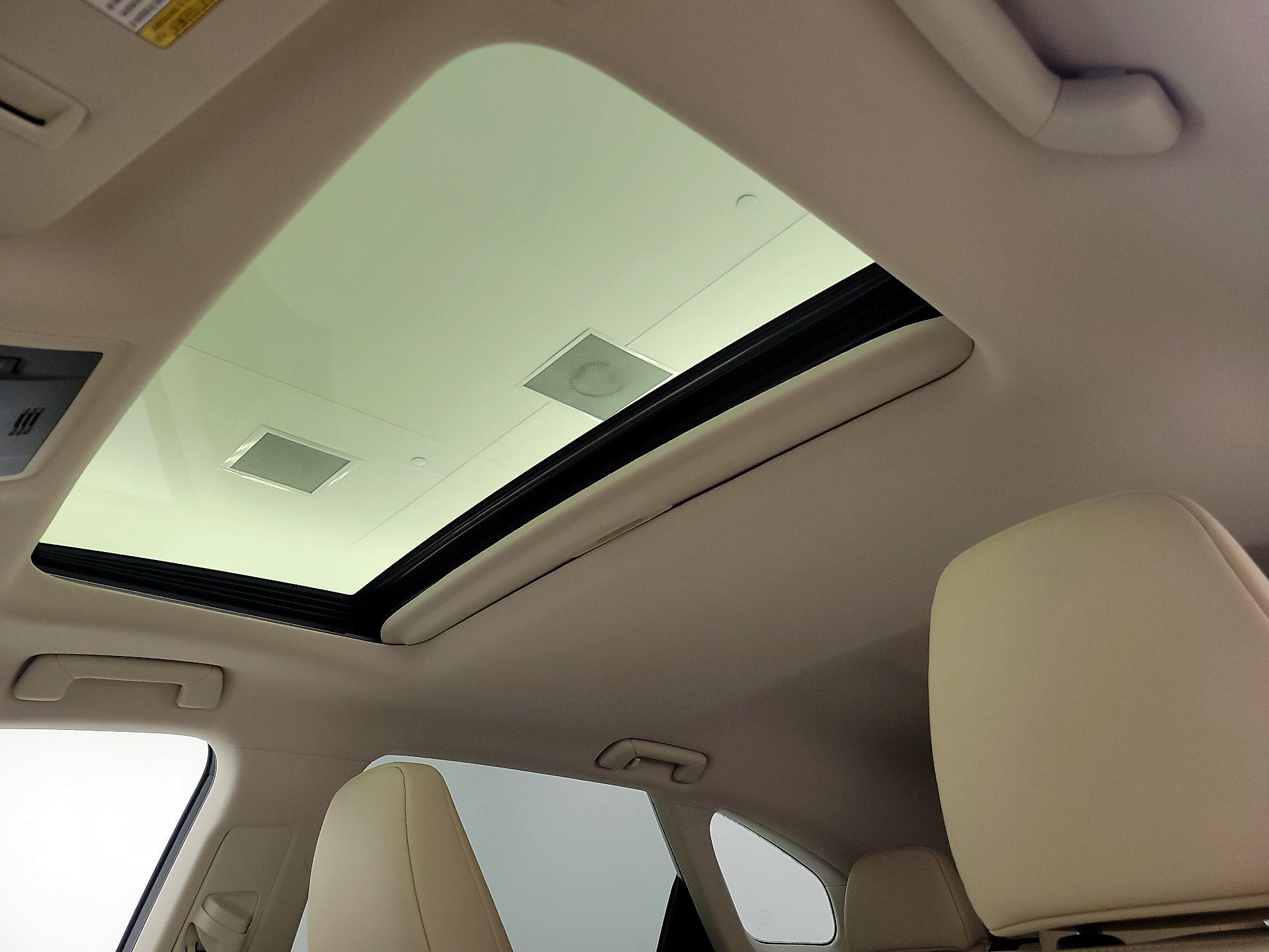 Thumbnail: 2022 Lexus RX - 20