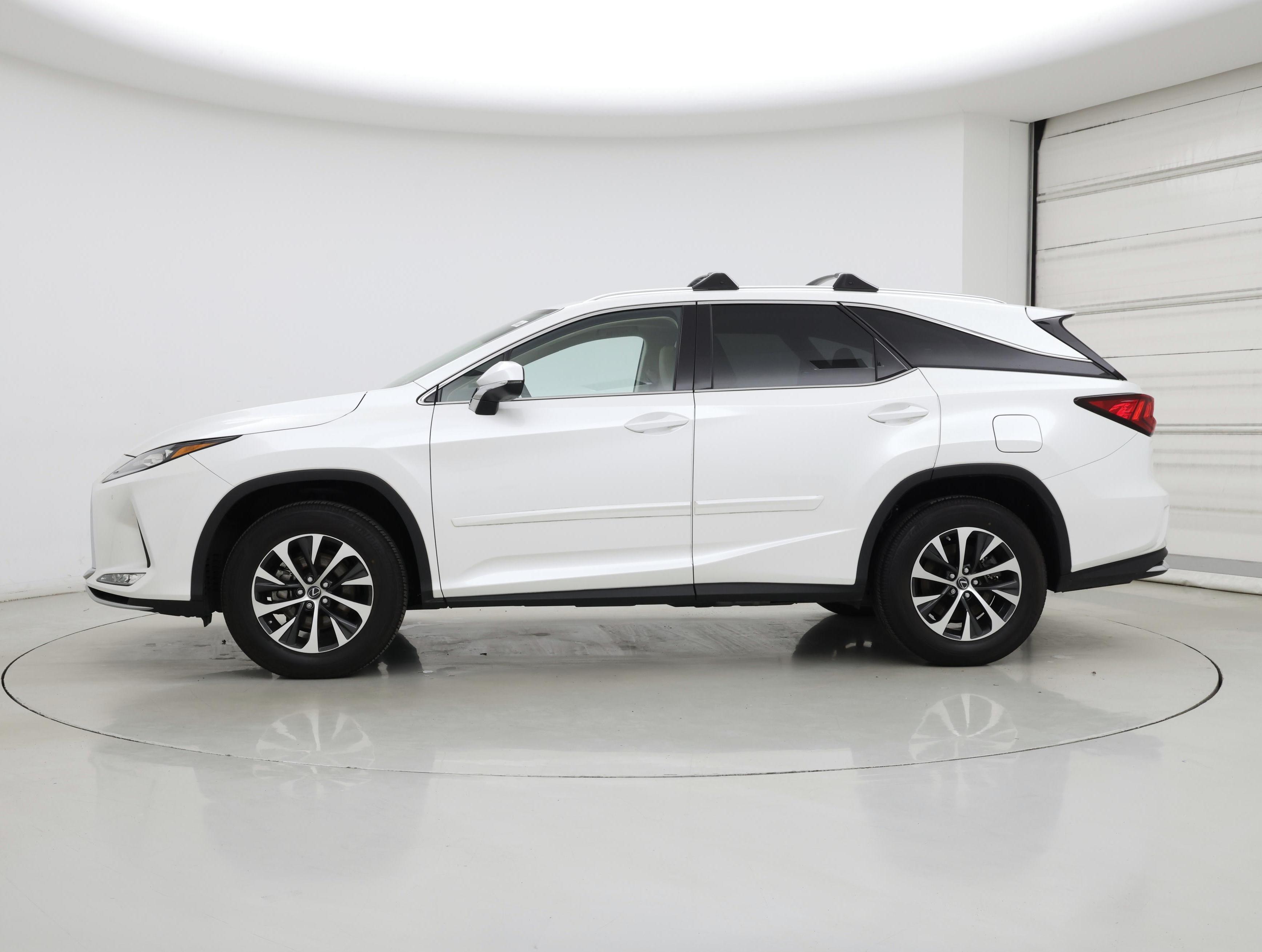 Thumbnail: 2022 Lexus RX - 3