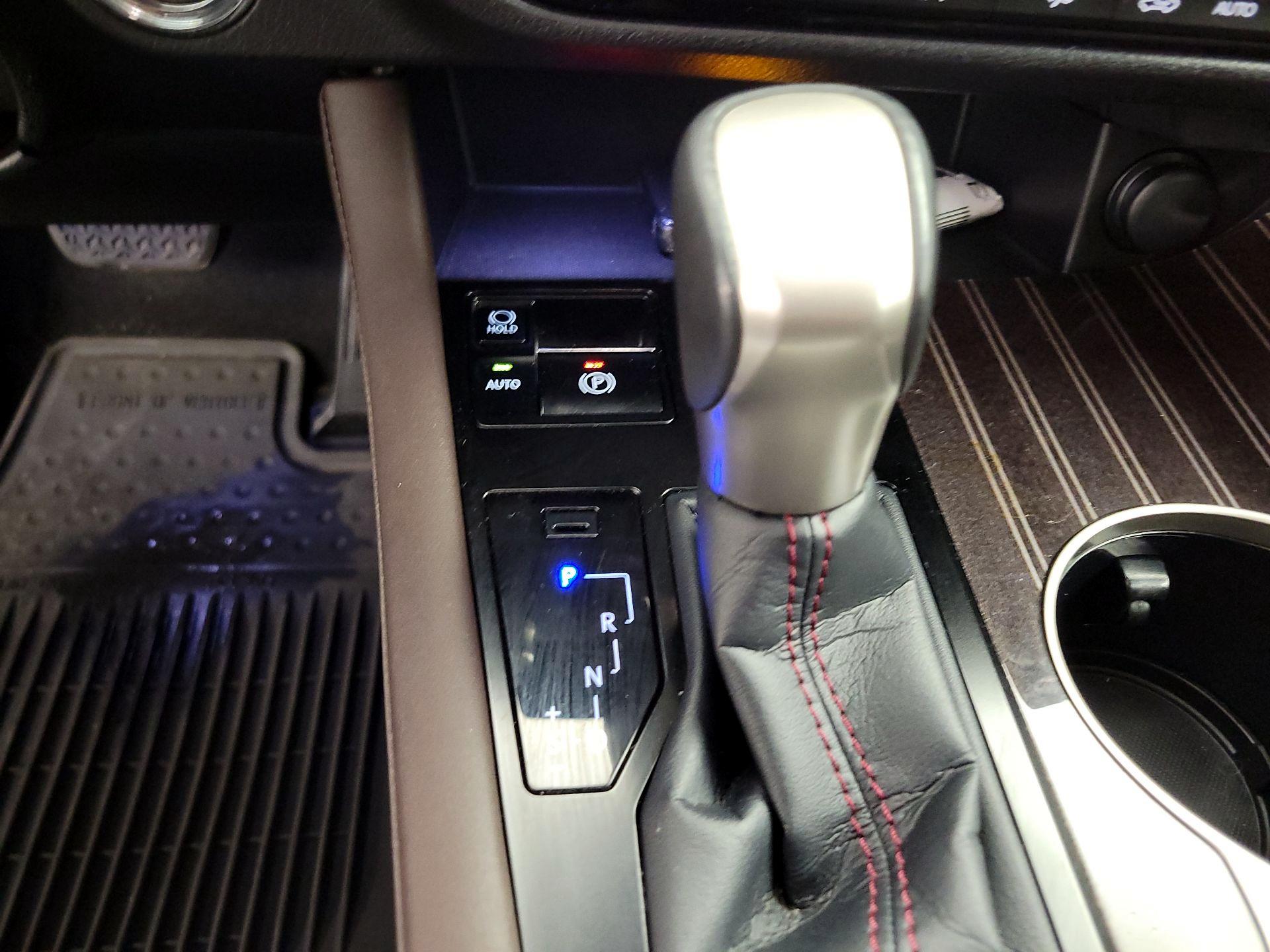 Thumbnail: 2017 Lexus RX - 18